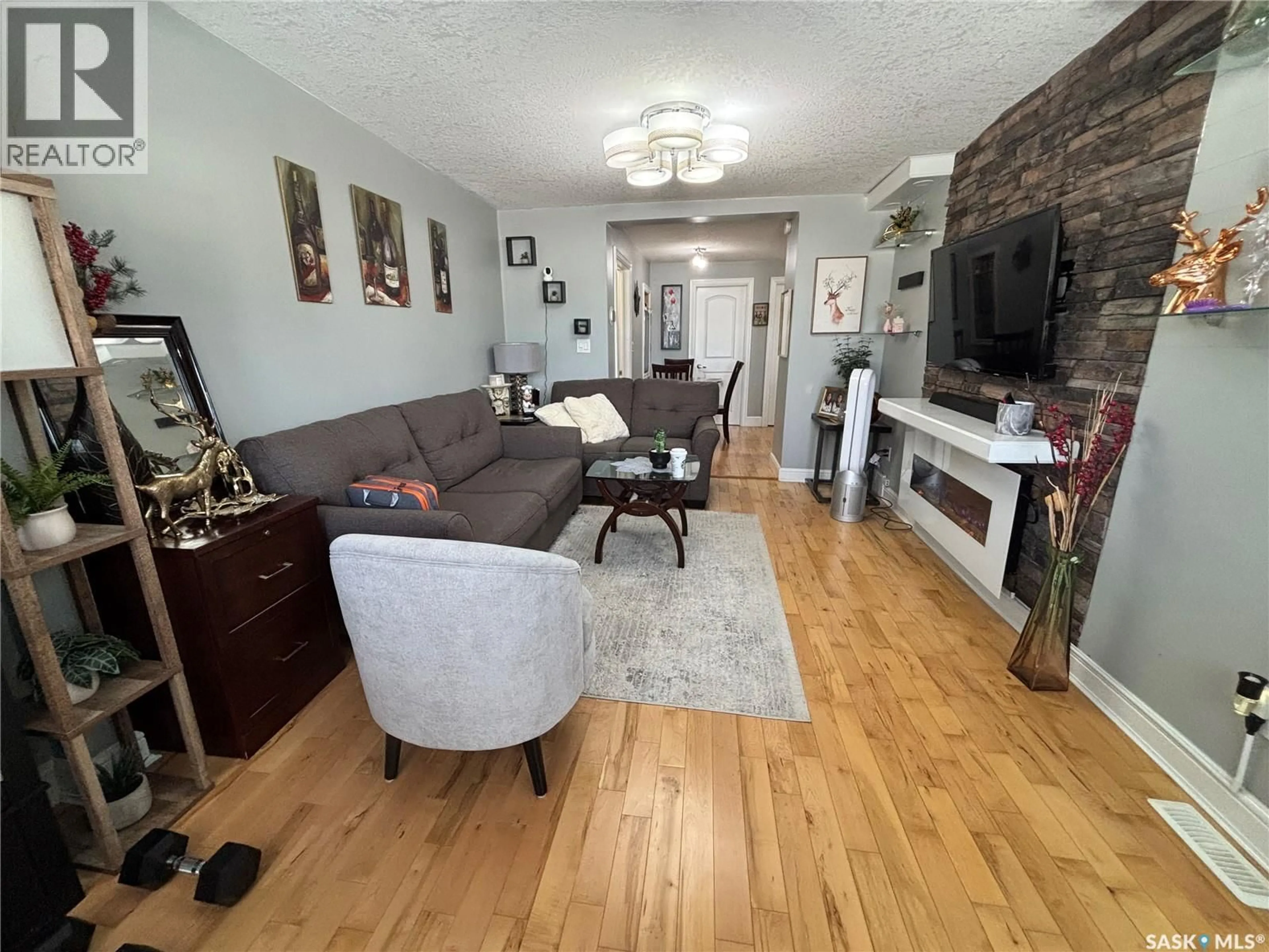 Living room with furniture, unknown for 421 6TH AVENUE, Prince Albert Saskatchewan S6V2J2
