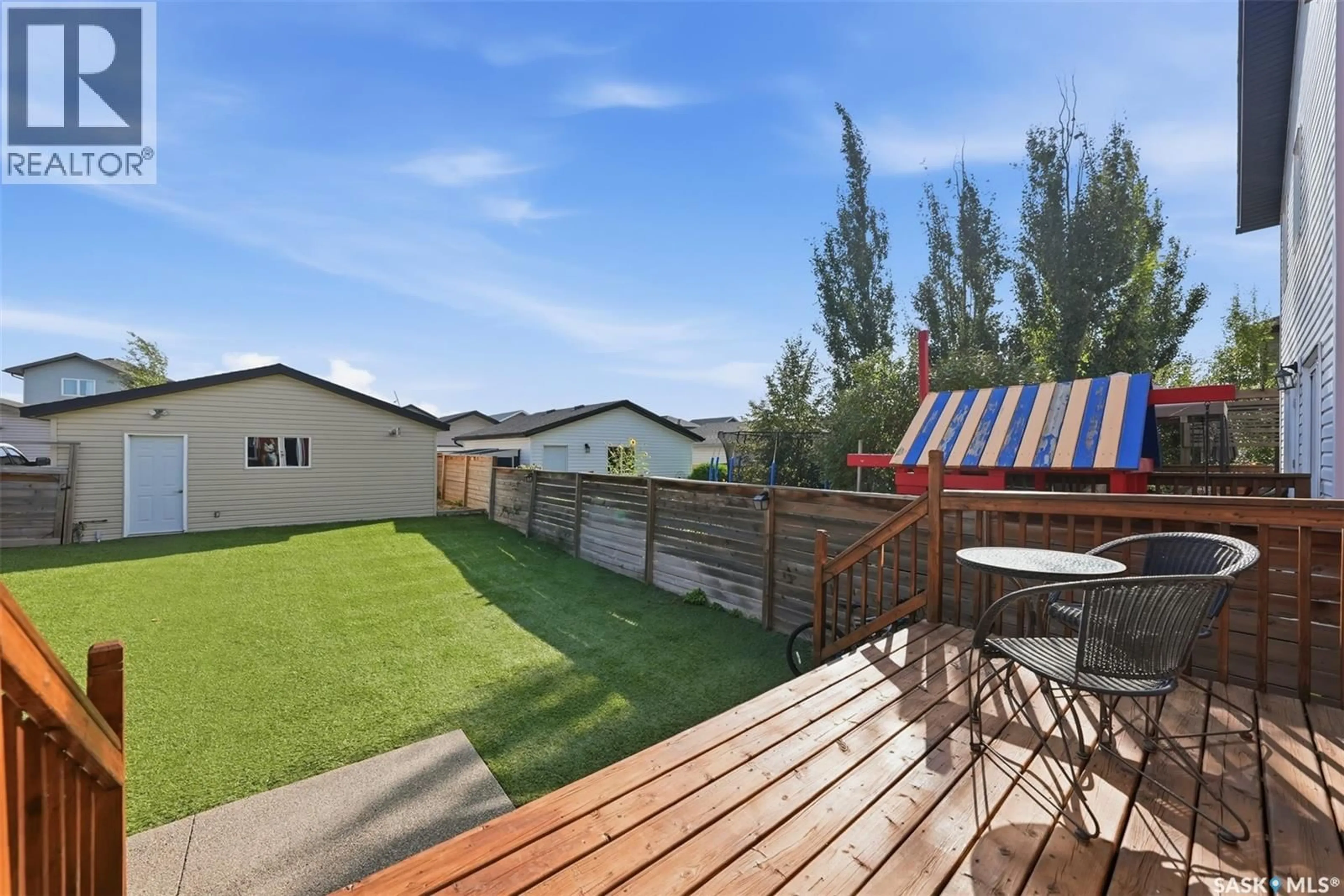 Patio, street for 275 WYANT LANE, Saskatoon Saskatchewan S7W0L3