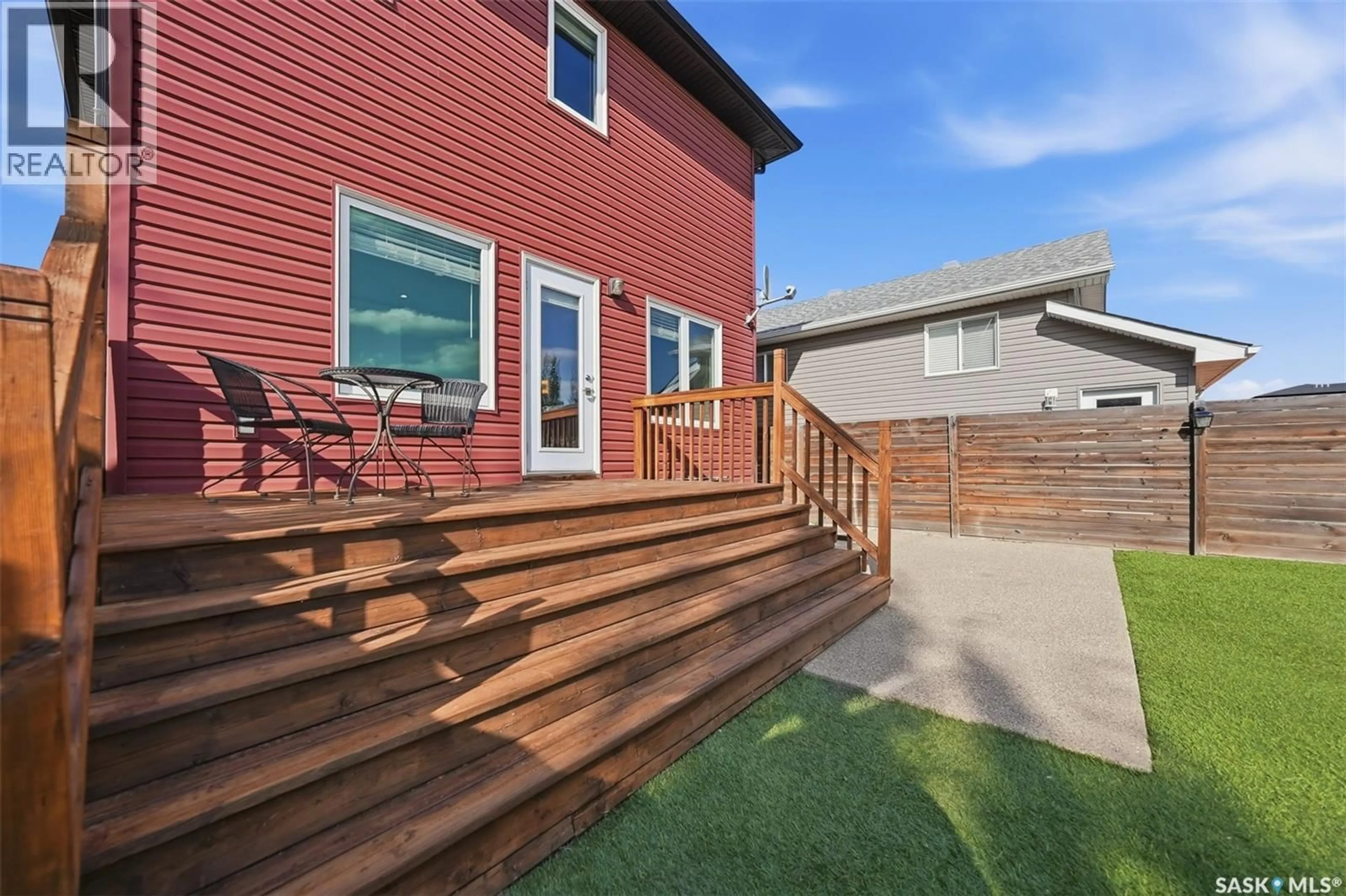 Patio, street for 275 WYANT LANE, Saskatoon Saskatchewan S7W0L3