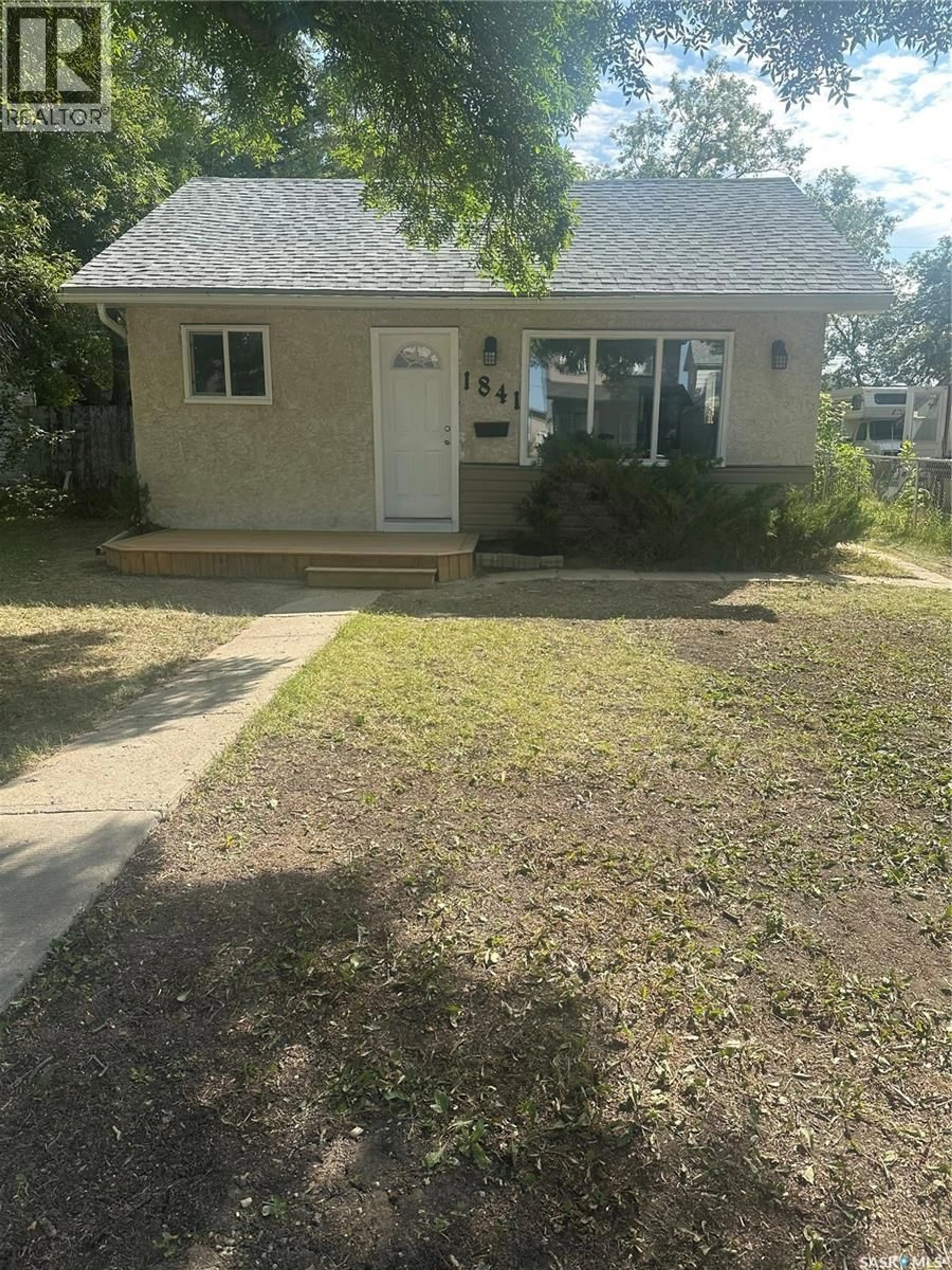 Home with vinyl exterior material, street for 1841 YORK STREET, Regina Saskatchewan S4T4R3