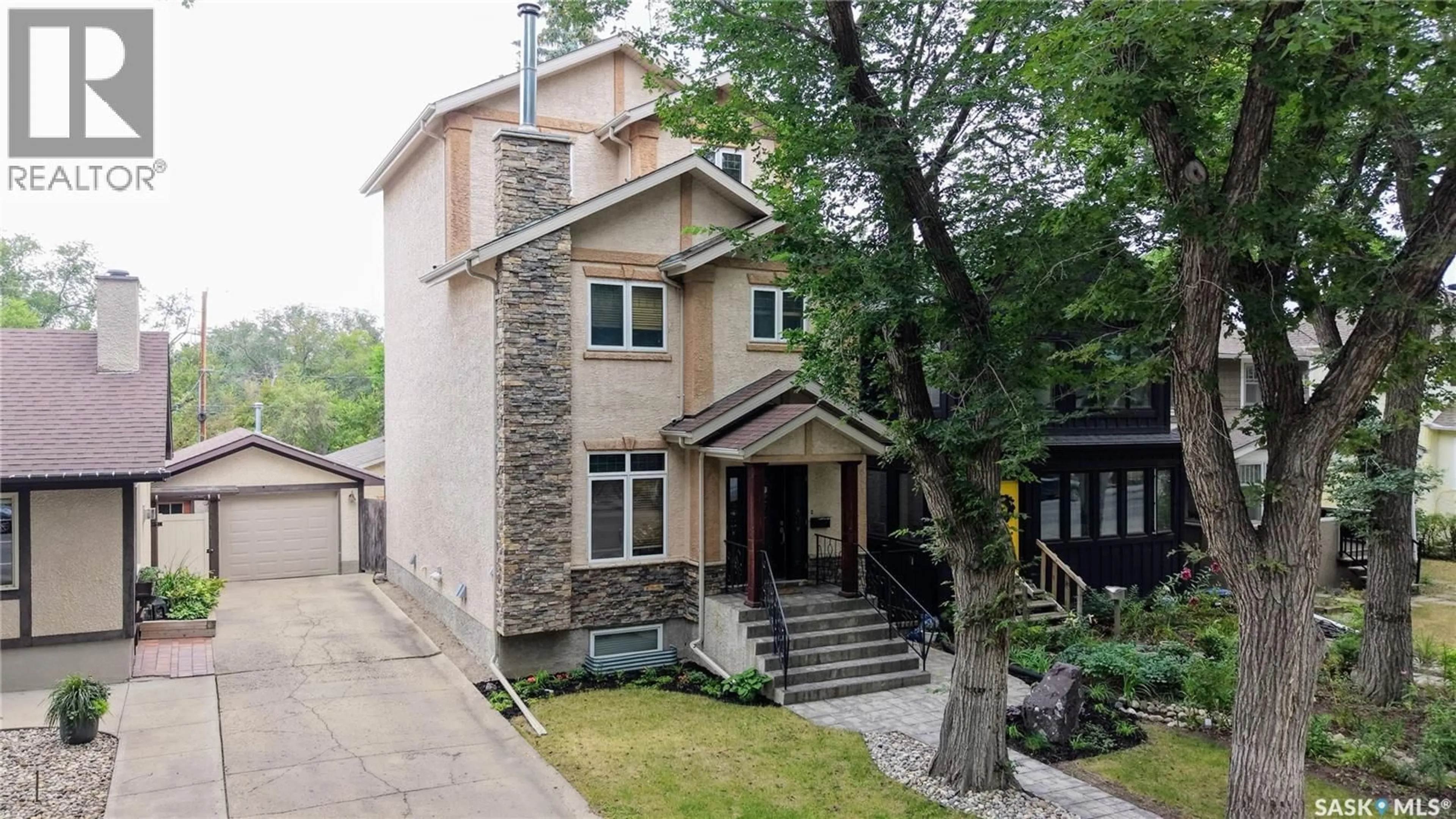 Home with brick exterior material, street for 2830 REGINA AVENUE, Regina Saskatchewan S4S0G5