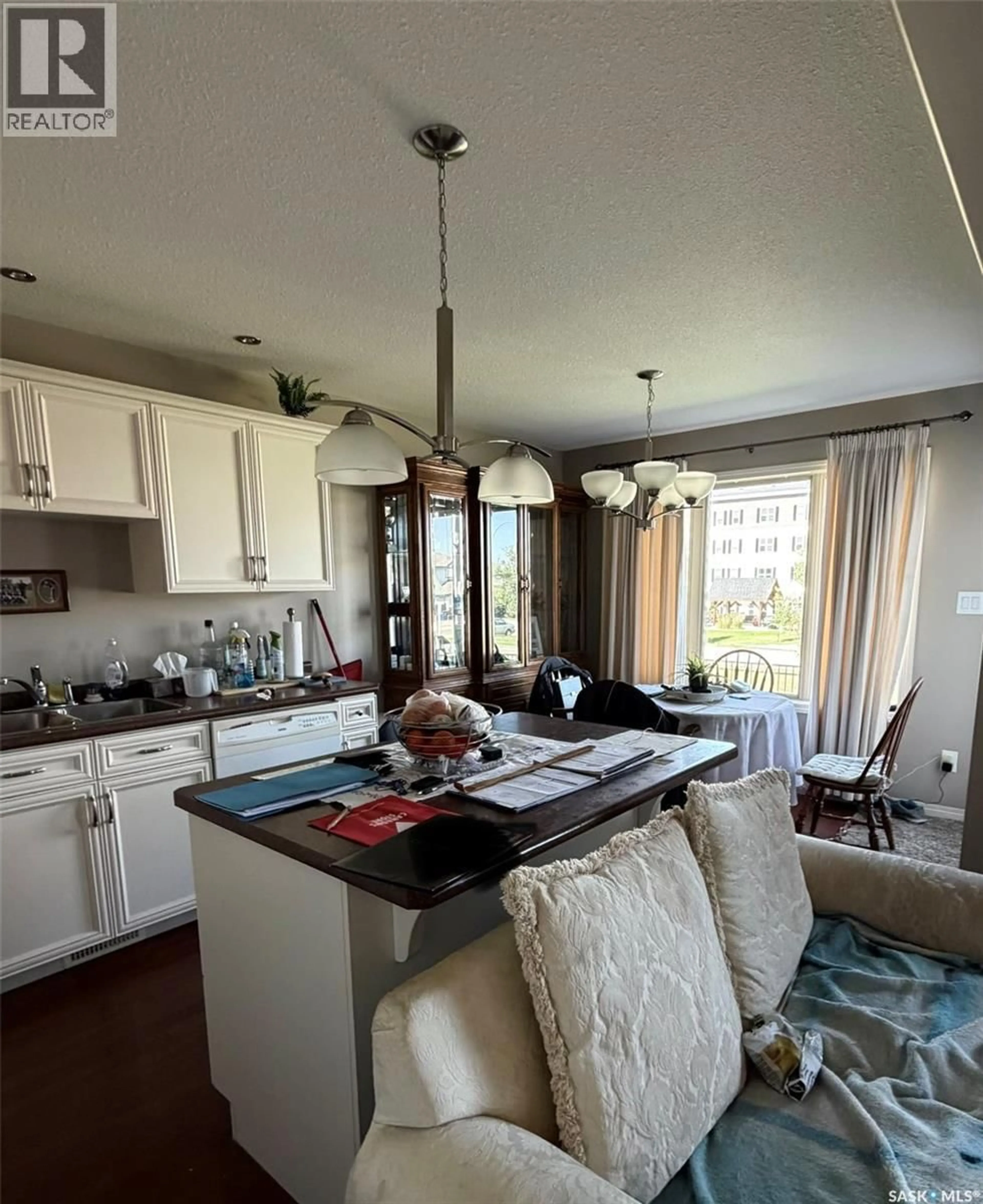 Open concept kitchen, unknown for 9 1600 MUZZY DRIVE, Prince Albert Saskatchewan S6X0A2