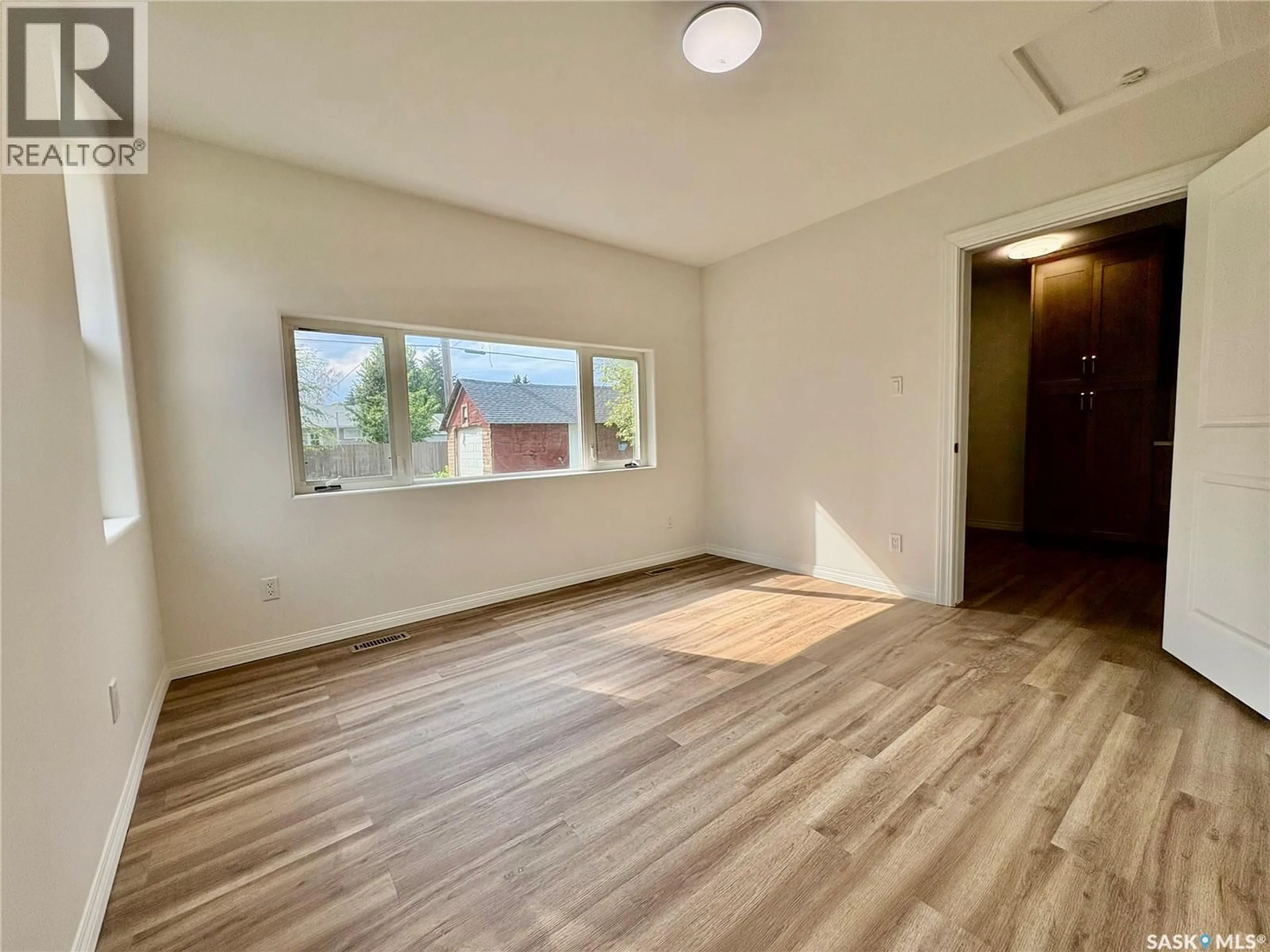 A pic of a room for 214 THOMSON STREET, Outlook Saskatchewan S0L2N0