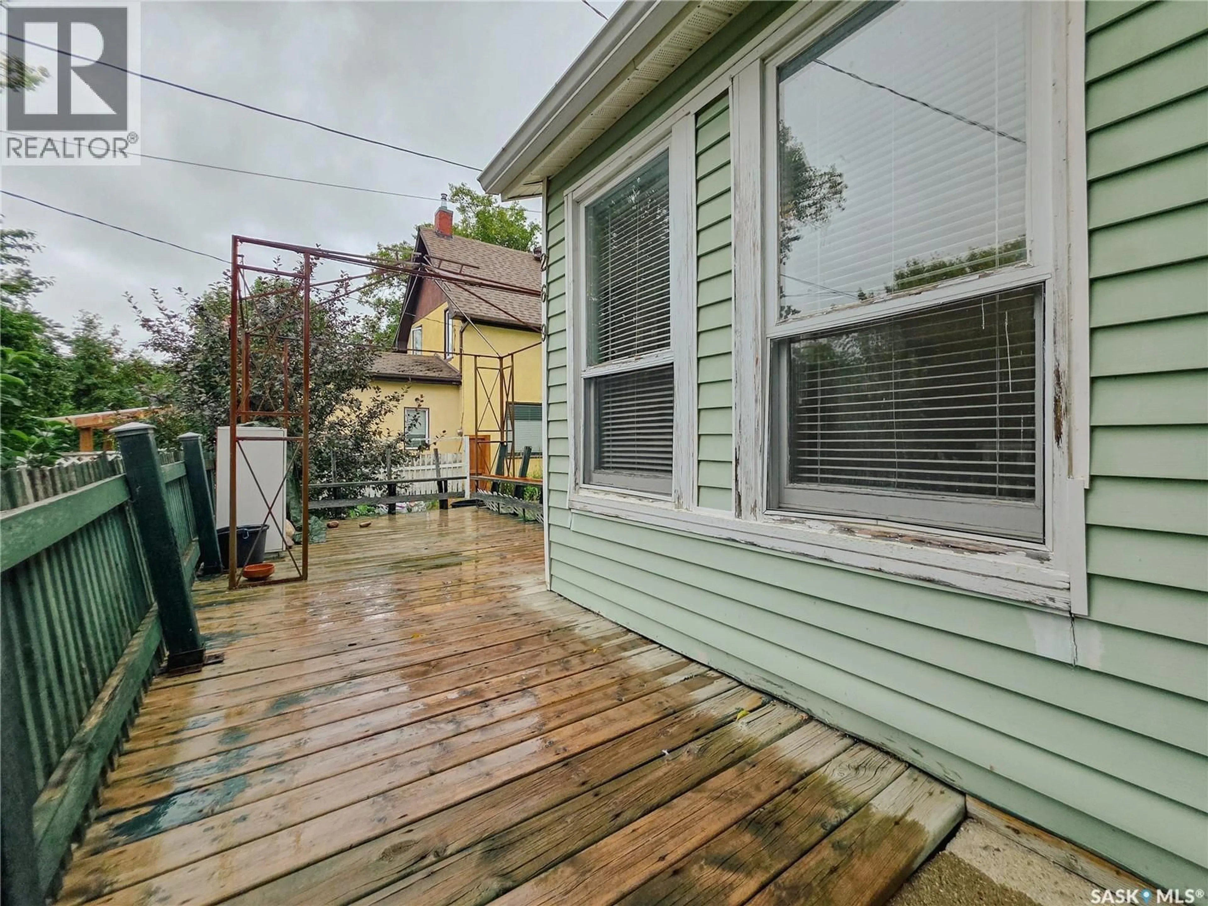 Patio, street for 269 6TH AVENUE, Melville Saskatchewan S0A2P0