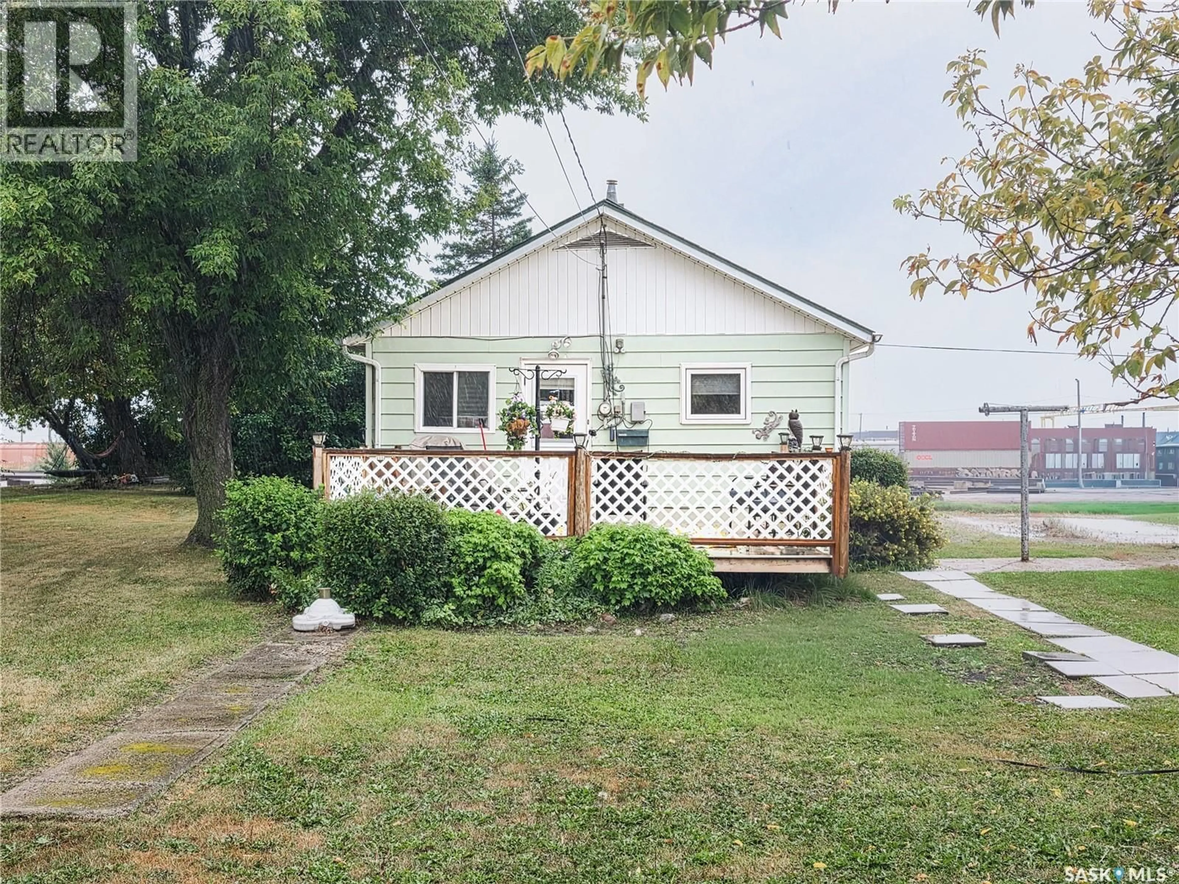 Unknown for 424 1ST AVENUE, Melville Saskatchewan S0A2P0