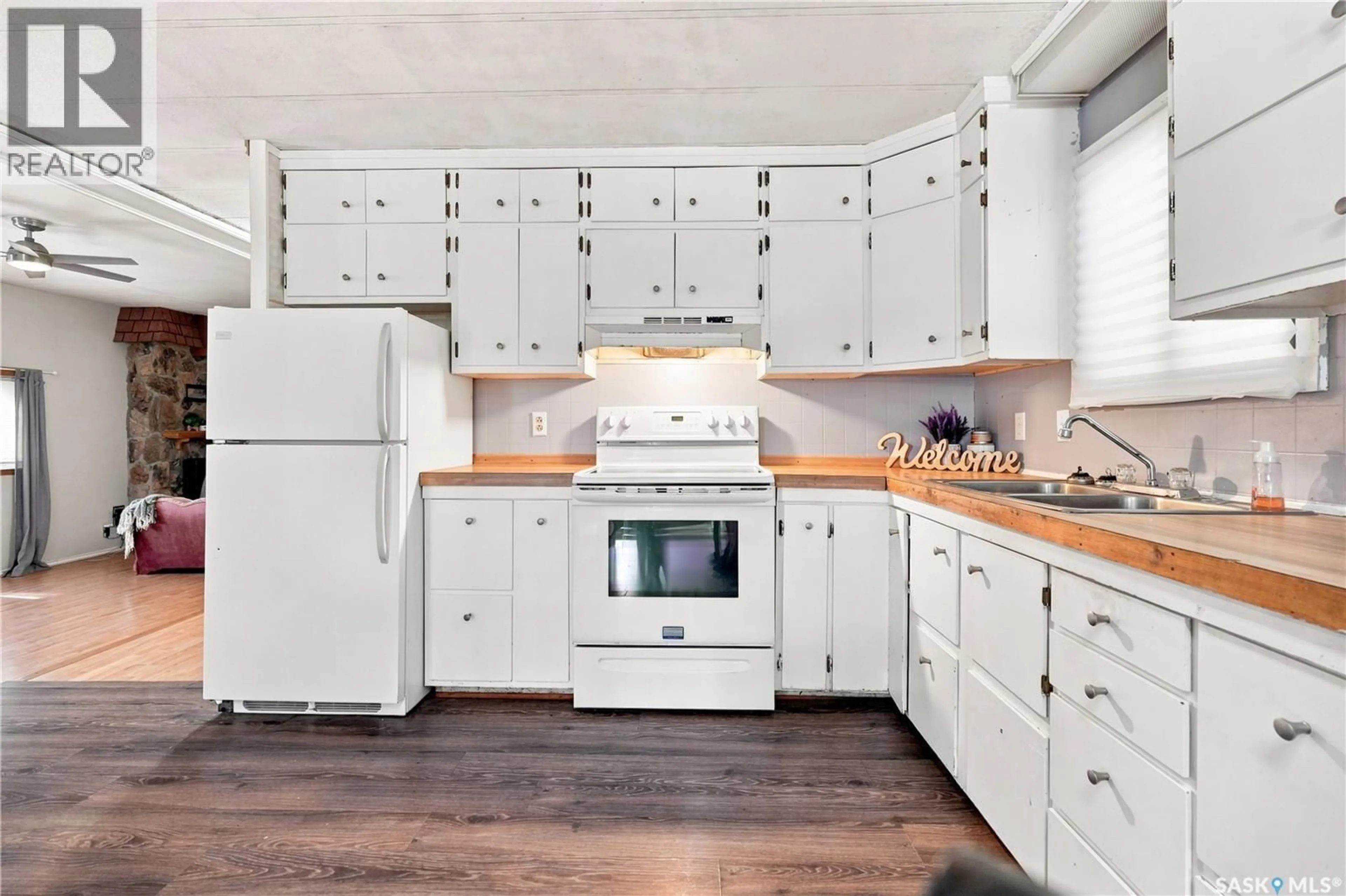 Standard kitchen, wood/laminate floor for 310 SECOND STREET, Mclean Saskatchewan S0G3E0