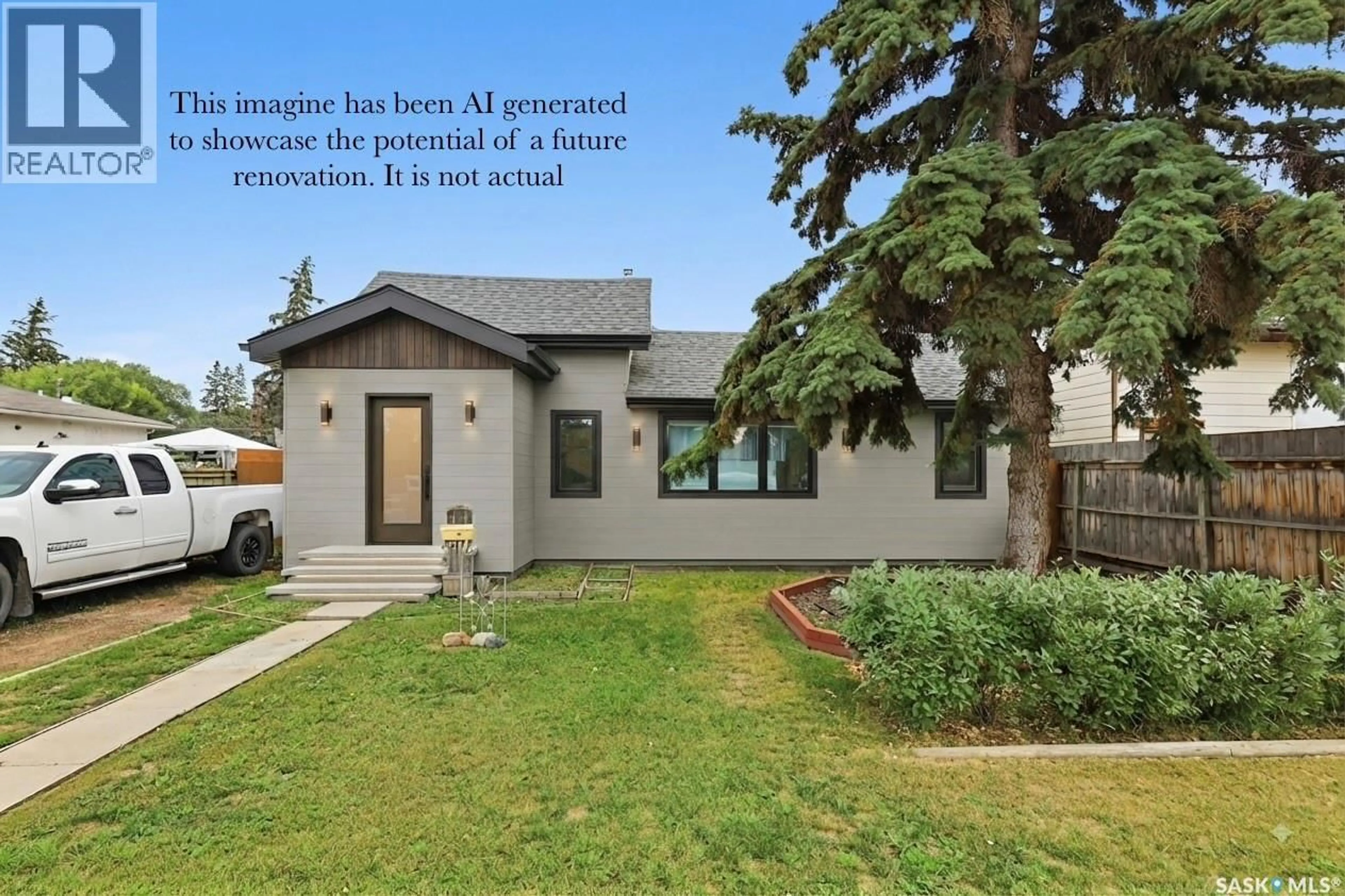 Home with vinyl exterior material, street for 450 Y AVENUE, Saskatoon Saskatchewan S7M3J9