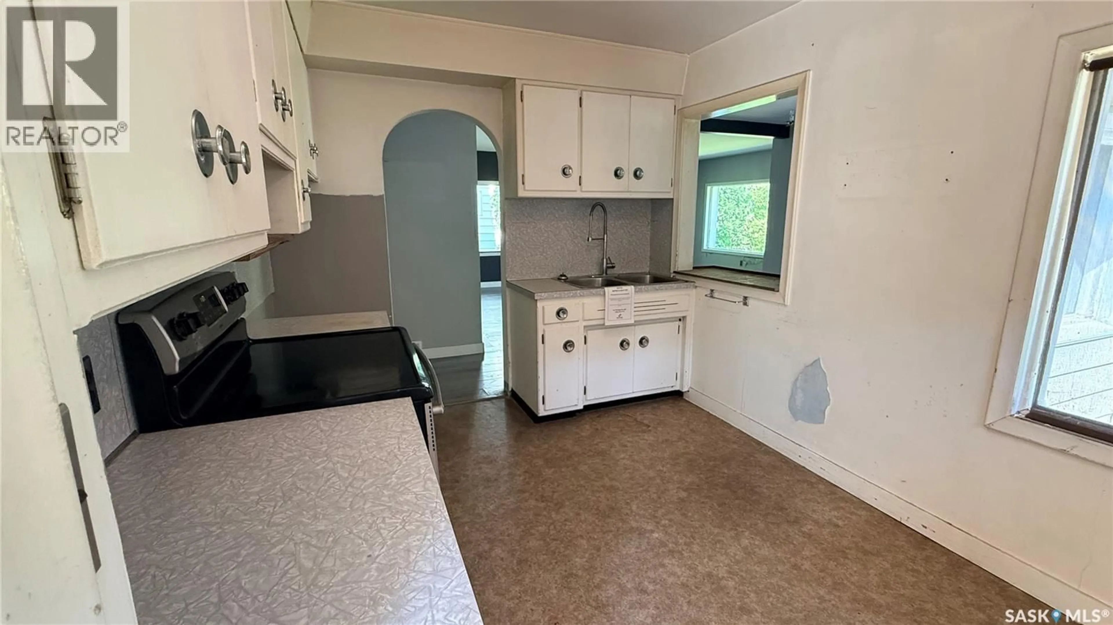 Standard kitchen, ceramic/tile floor for 1710 THIRD STREET, Estevan Saskatchewan S4A0S8