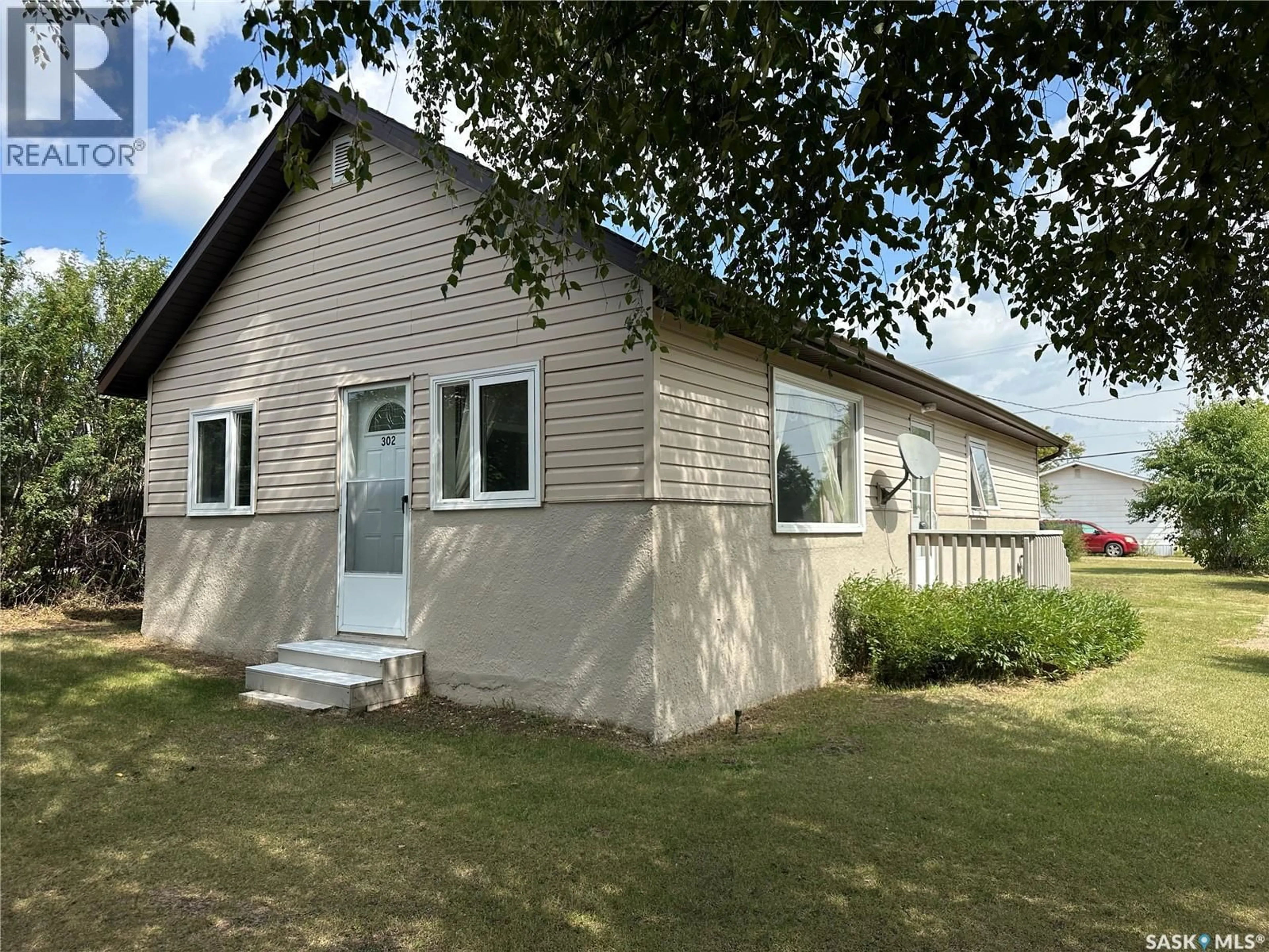 A pic from outside/outdoor area/front of a property/back of a property/a pic from drone, street for 302 MORKEN STREET, Sturgis Saskatchewan S0A4A0