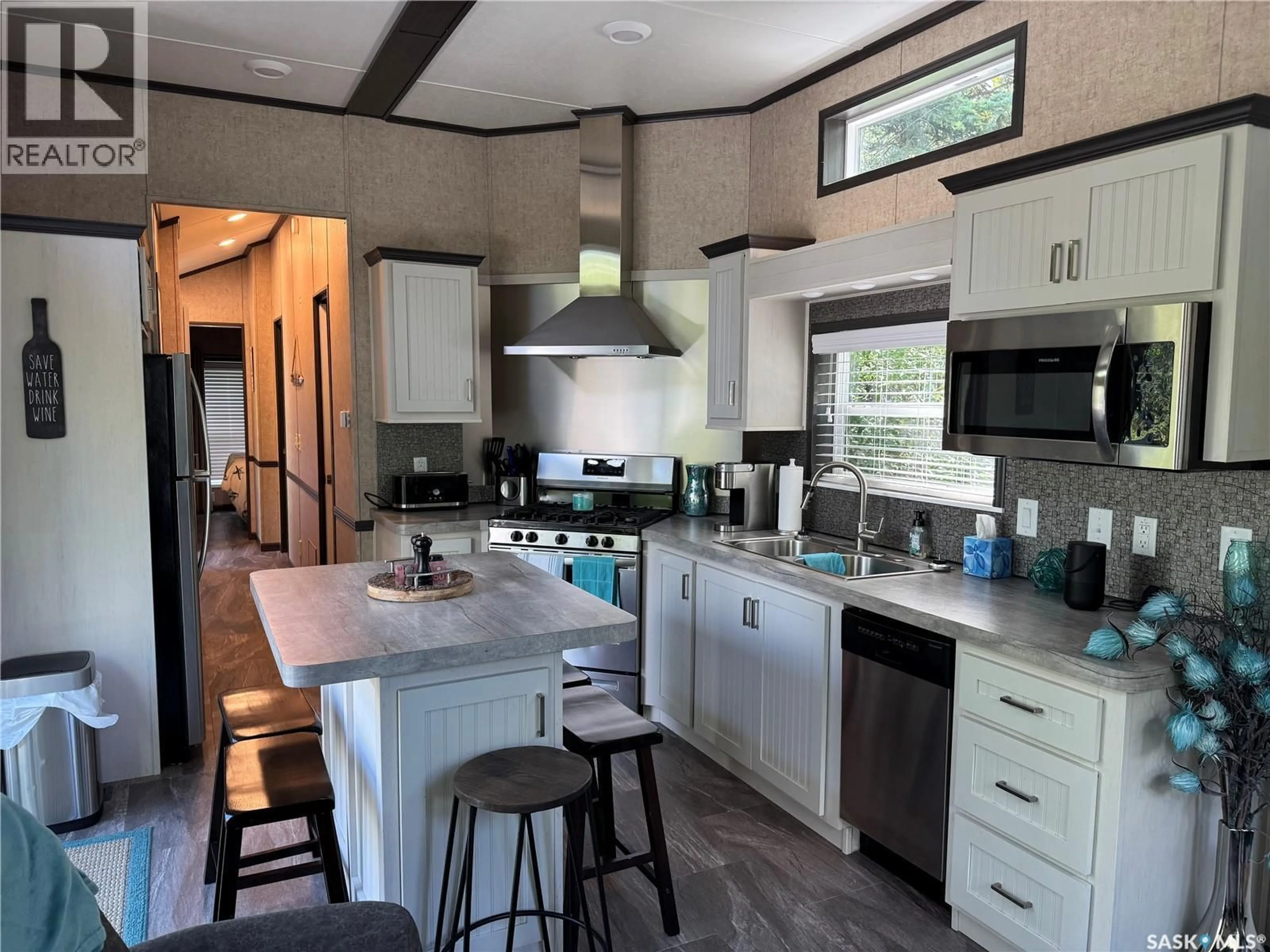 Open concept kitchen, ceramic/tile floor for 79A 124 AMBROSE LANE, Lakeland Rm No. 521 Saskatchewan S0J0N0