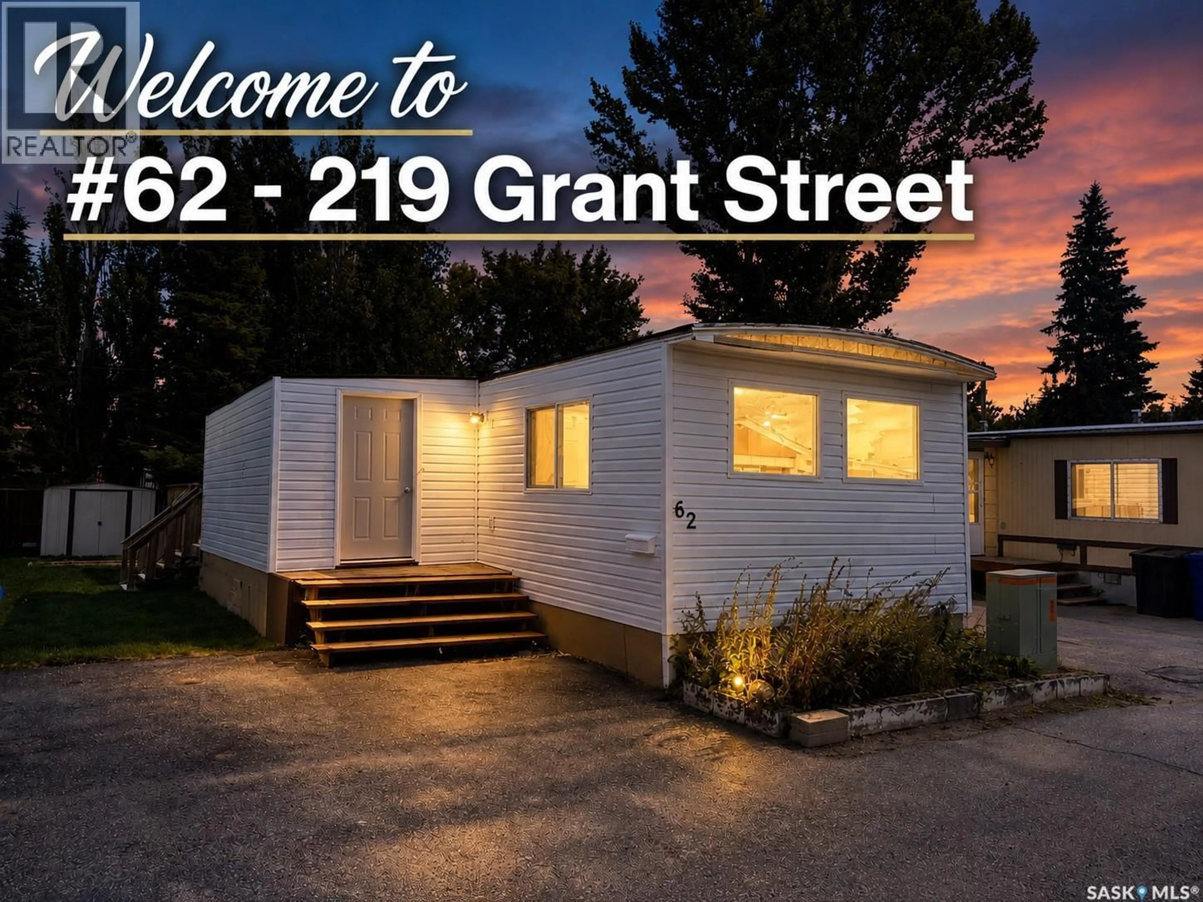 Home with vinyl exterior material, street for 62 219 GRANT STREET, Saskatoon Saskatchewan S7N2A5
