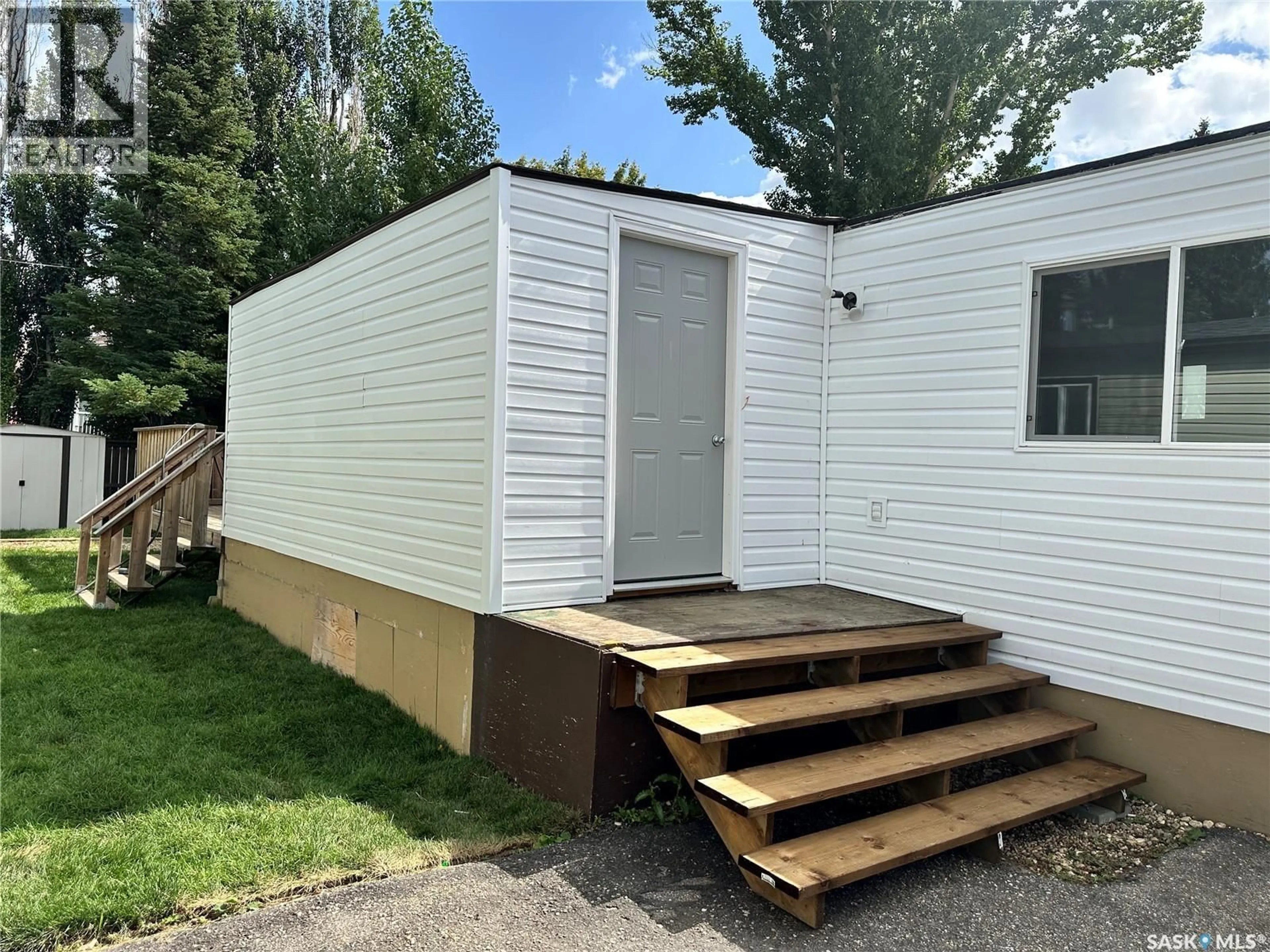 Shed for 62 219 GRANT STREET, Saskatoon Saskatchewan S7N2A5