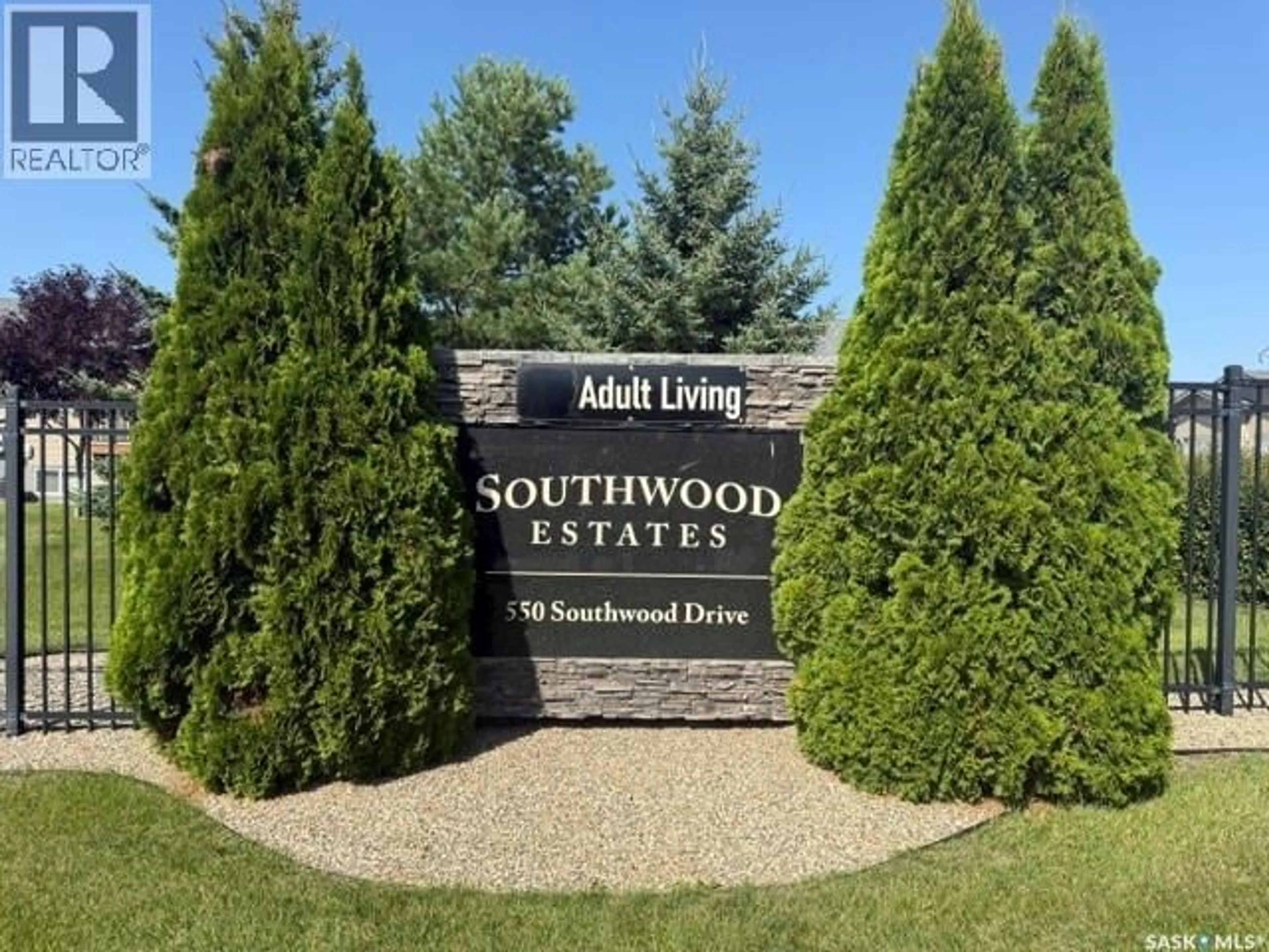 Unknown for 2 - 550 SOUTHWOOD DRIVE, Prince Albert Saskatchewan S6V1G4