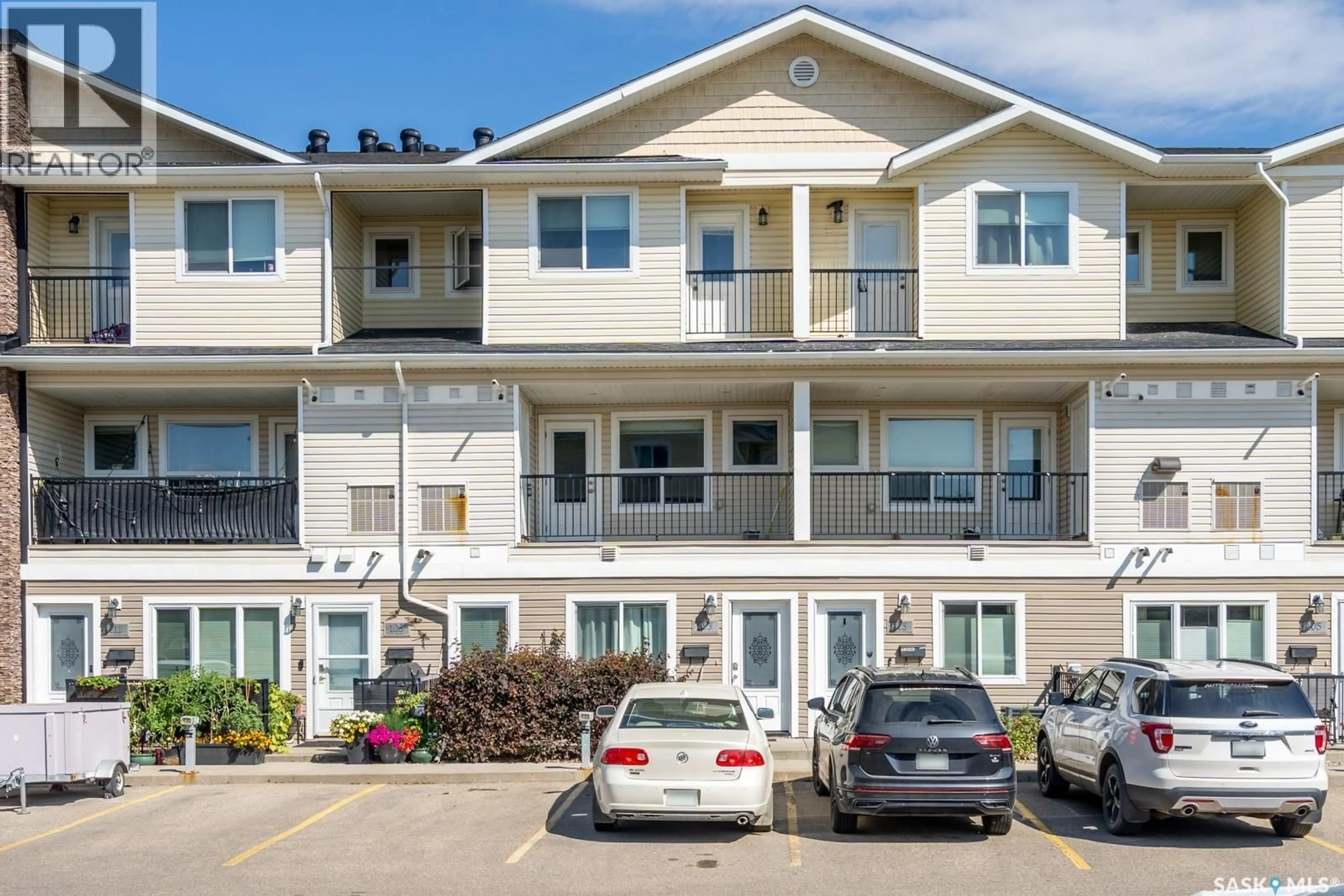 Patio, unknown for 113 - 1210 EMPRESS STREET, Regina Saskatchewan S4T1G7