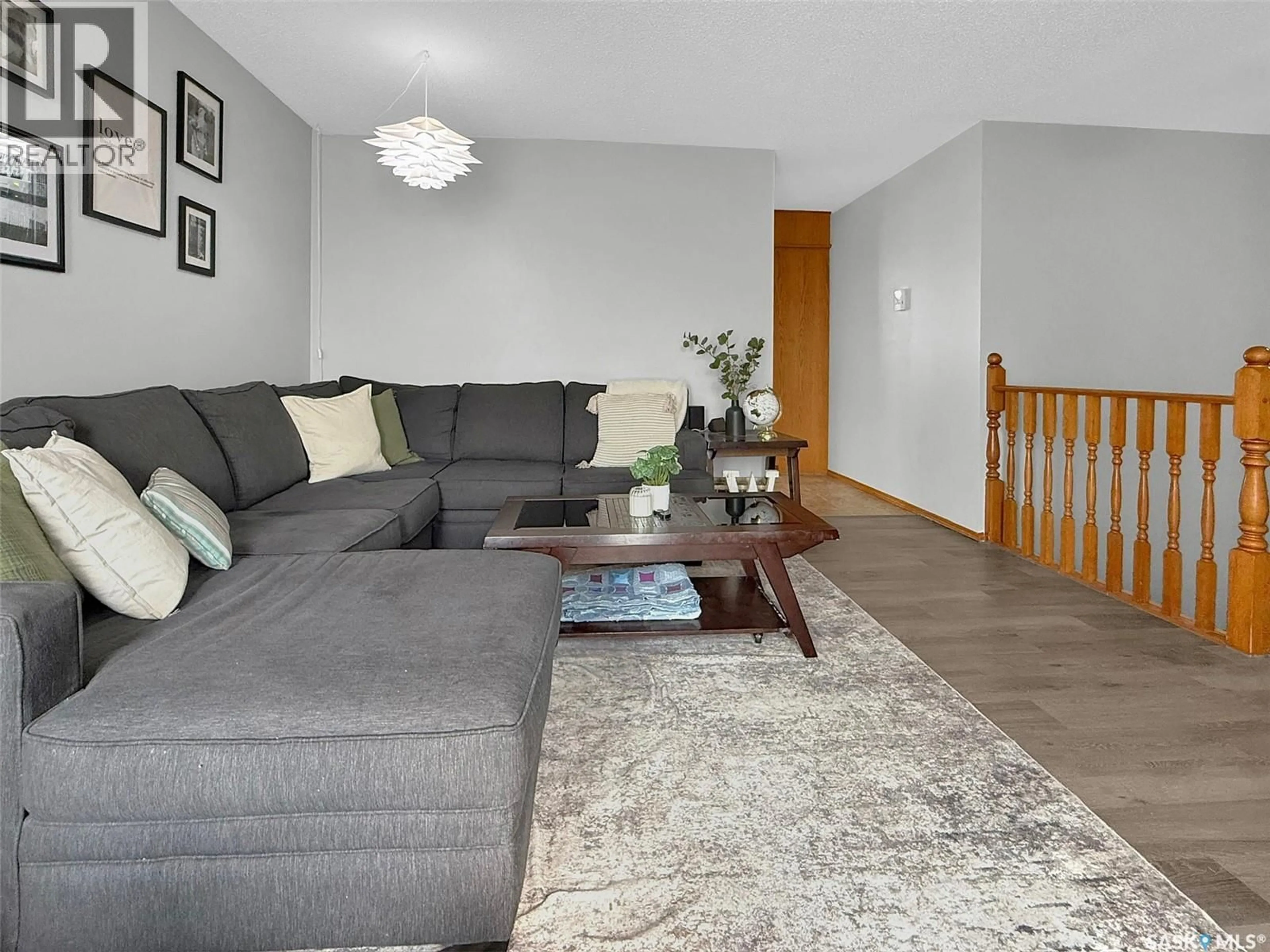 Living room with furniture, unknown for 445 4TH AVENUE, Swift Current Saskatchewan S9H0V4