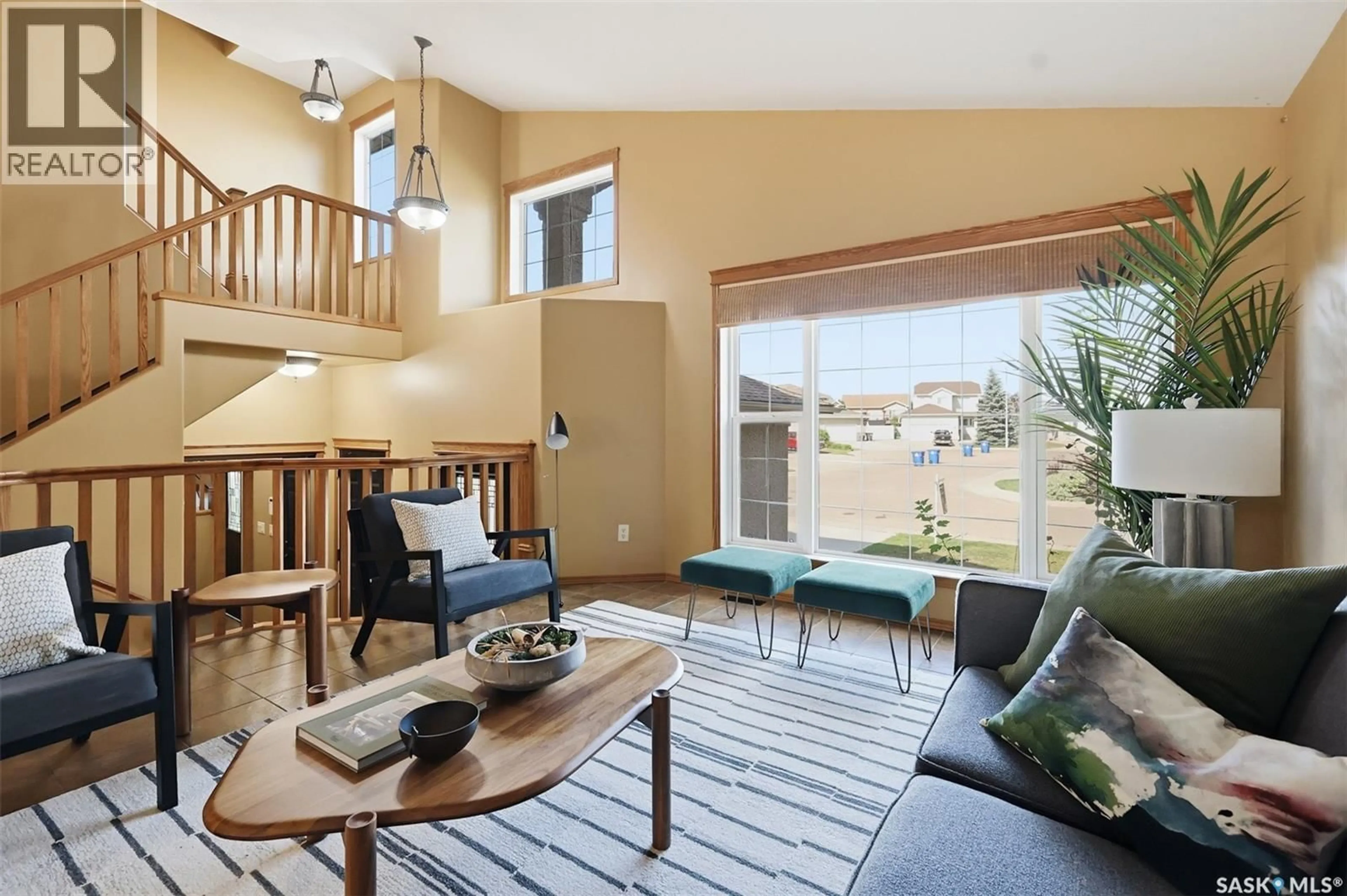 Living room with furniture, unknown for 703 BEECHMONT LANE, Saskatoon Saskatchewan S7V1C9