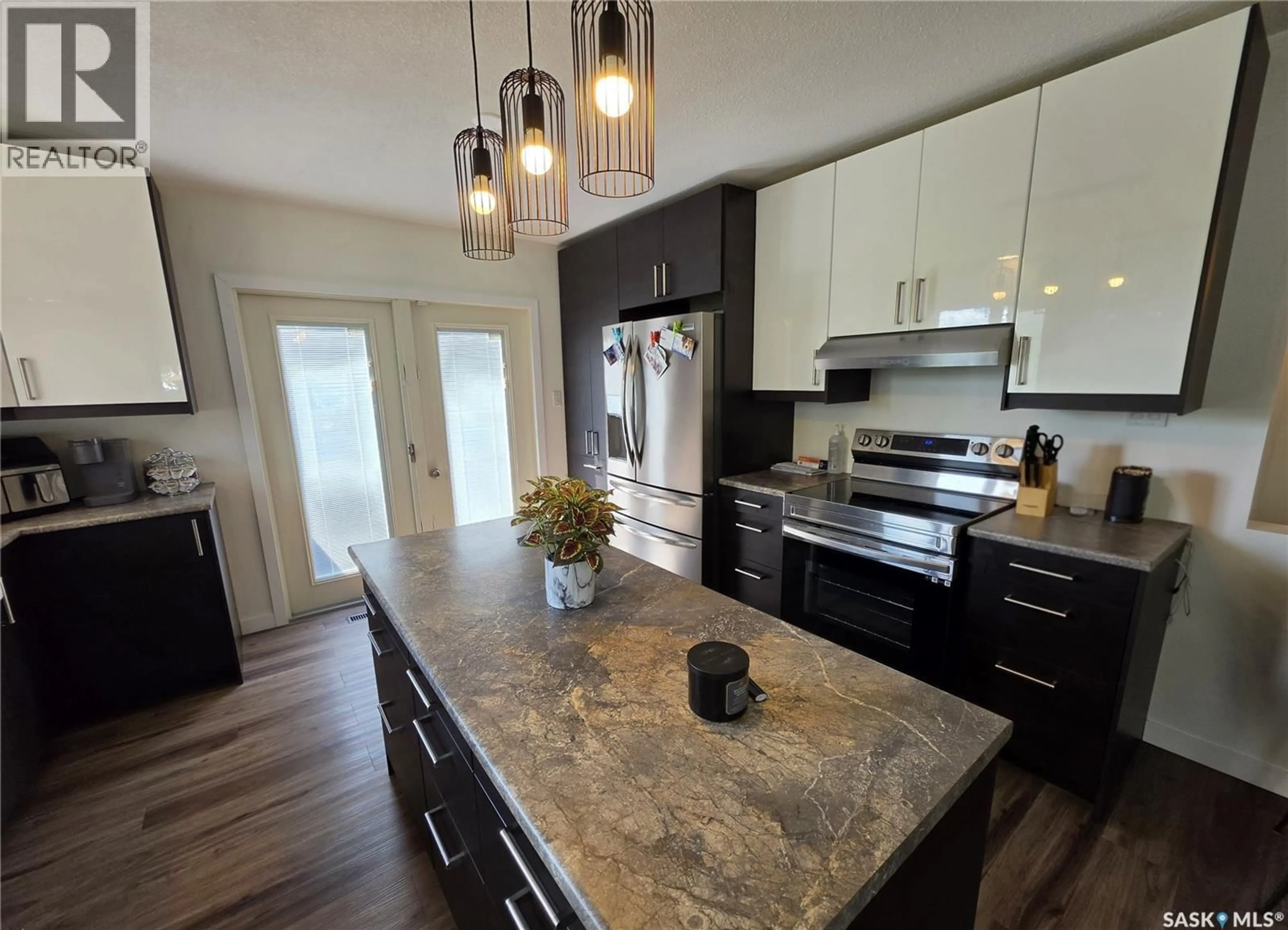 Open concept kitchen, unknown for 58 DUNFIELD CRESCENT, Meadow Lake Saskatchewan S9X1C4