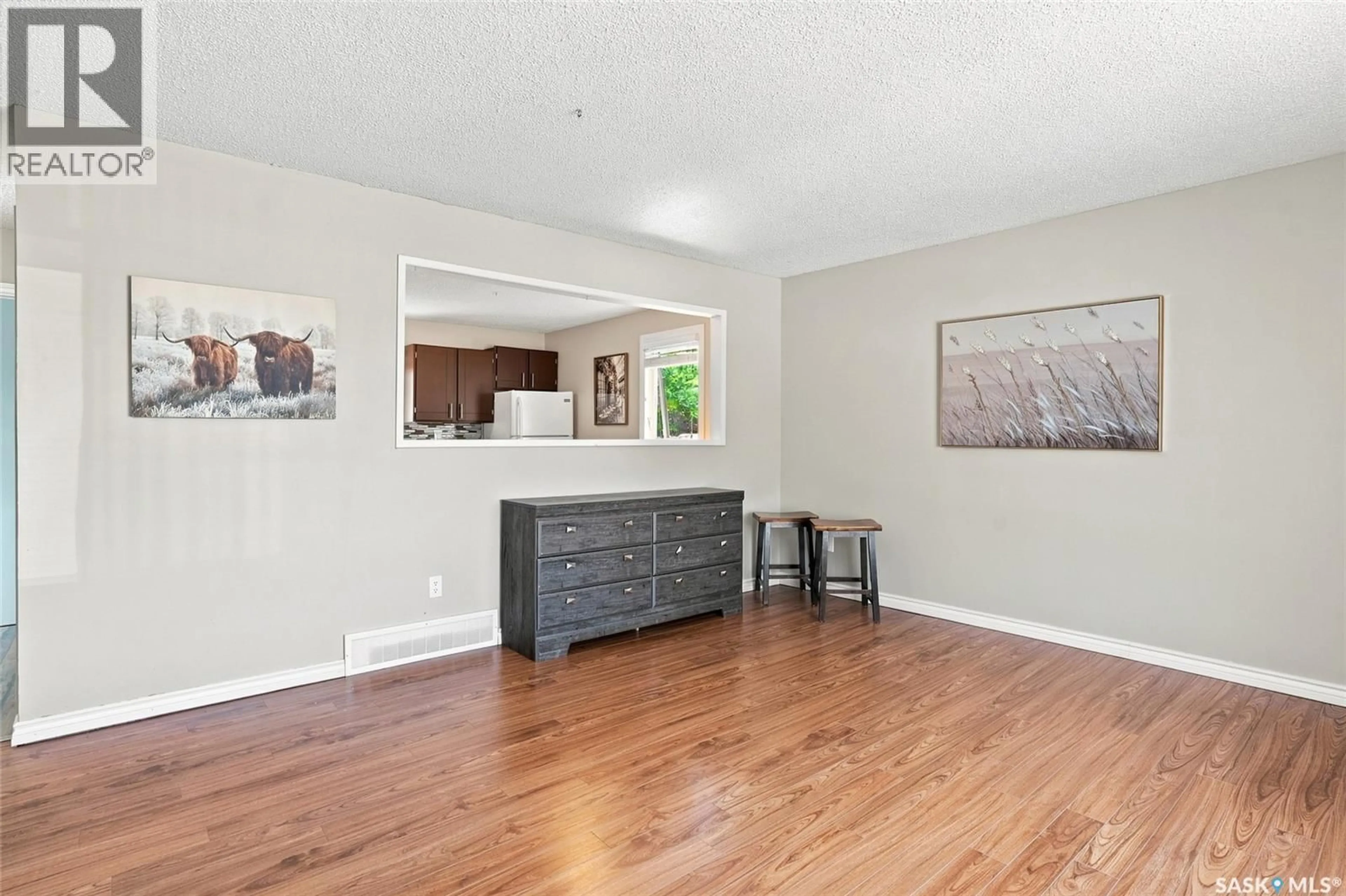 A pic of a room for 521 1ST AVENUE, Martensville Saskatchewan S0K2T0