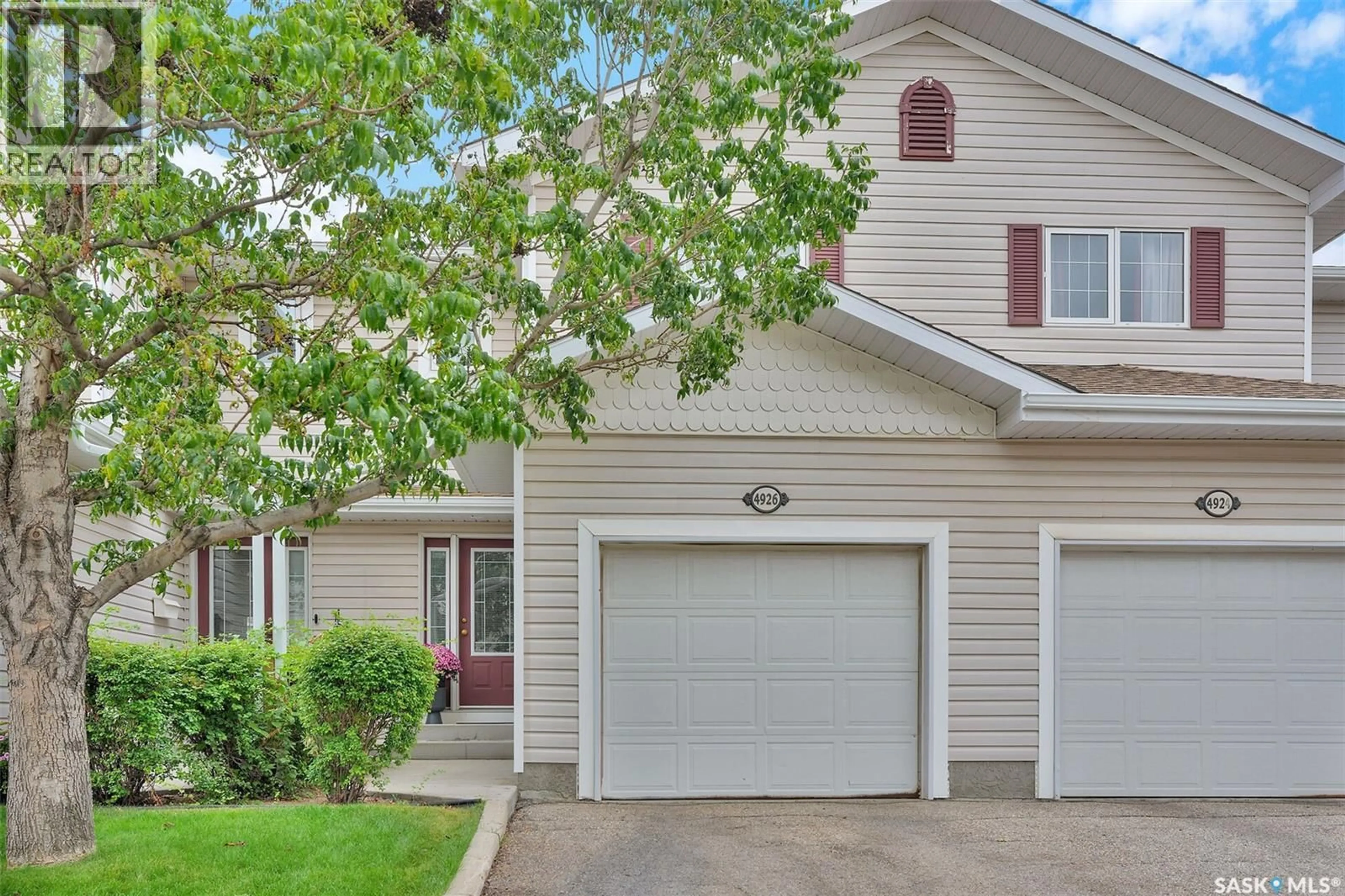 Home with vinyl exterior material, street for 4926 MARIGOLD DRIVE, Regina Saskatchewan S4X4P6