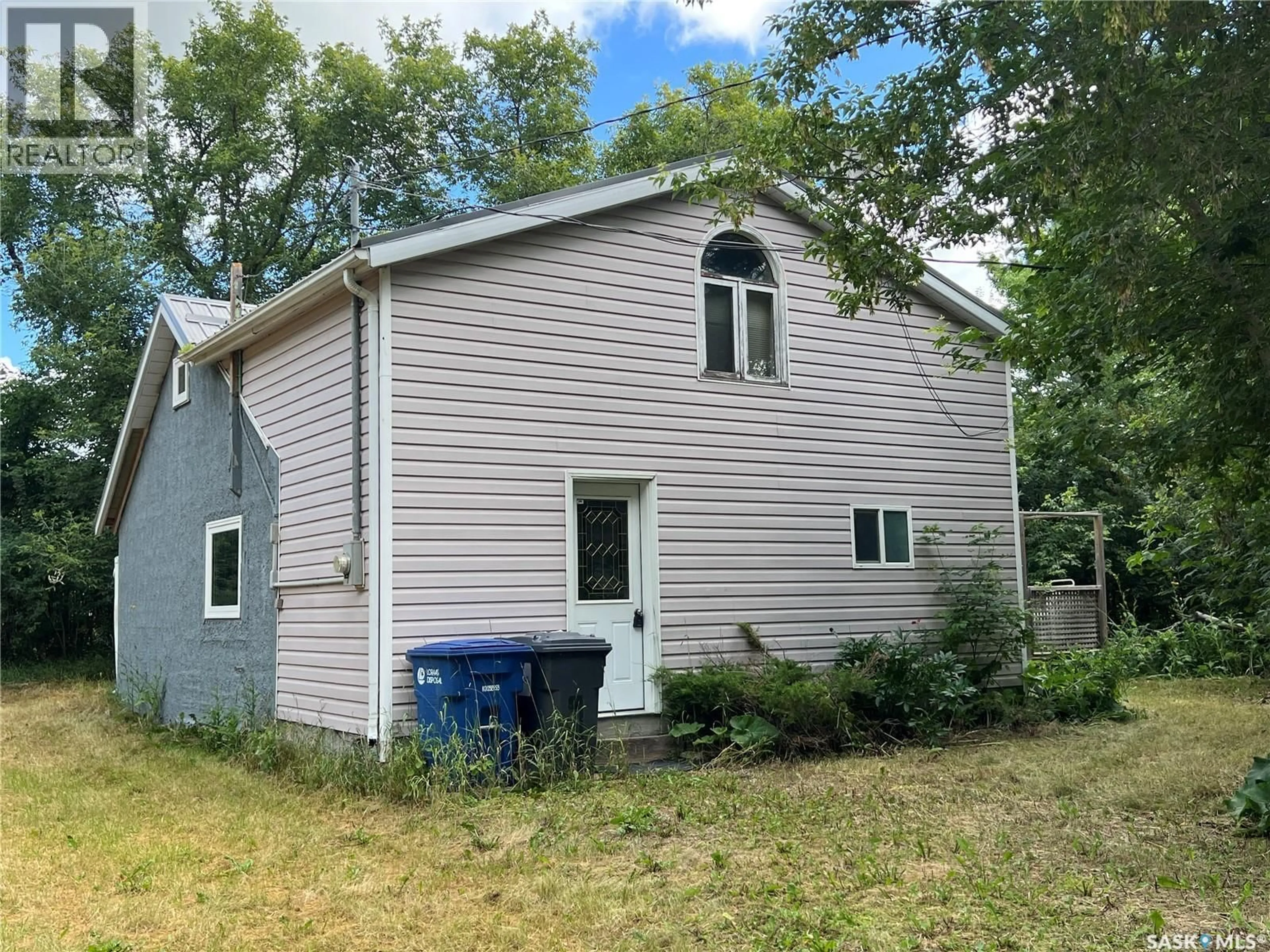 Shed for 506 GONCZY AVENUE, Esterhazy Saskatchewan S0A0X0