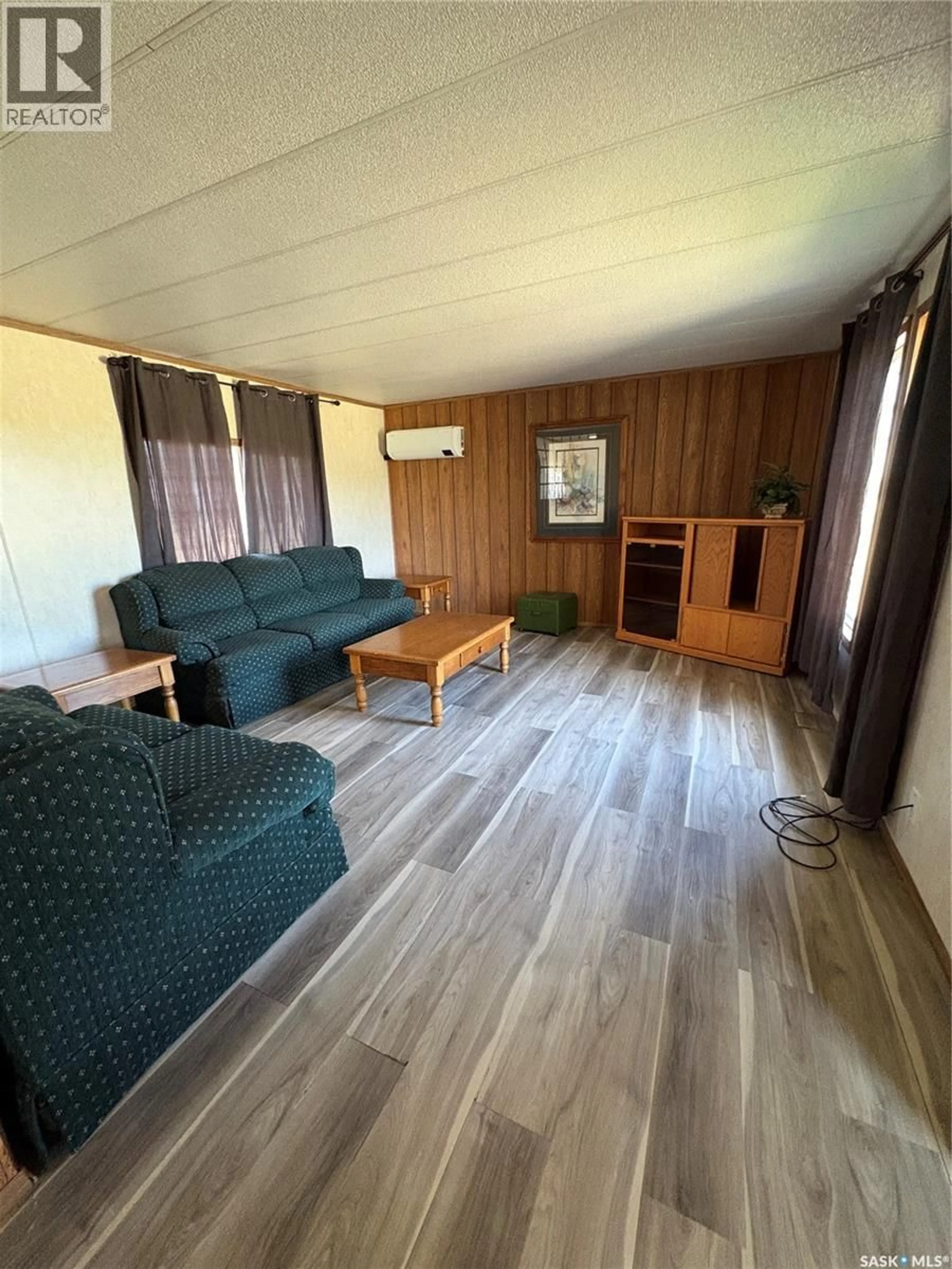 Living room with furniture, unknown for 148 RAILWAY AVENUE, Sasman Rm No. 336 Saskatchewan S0A1Y0