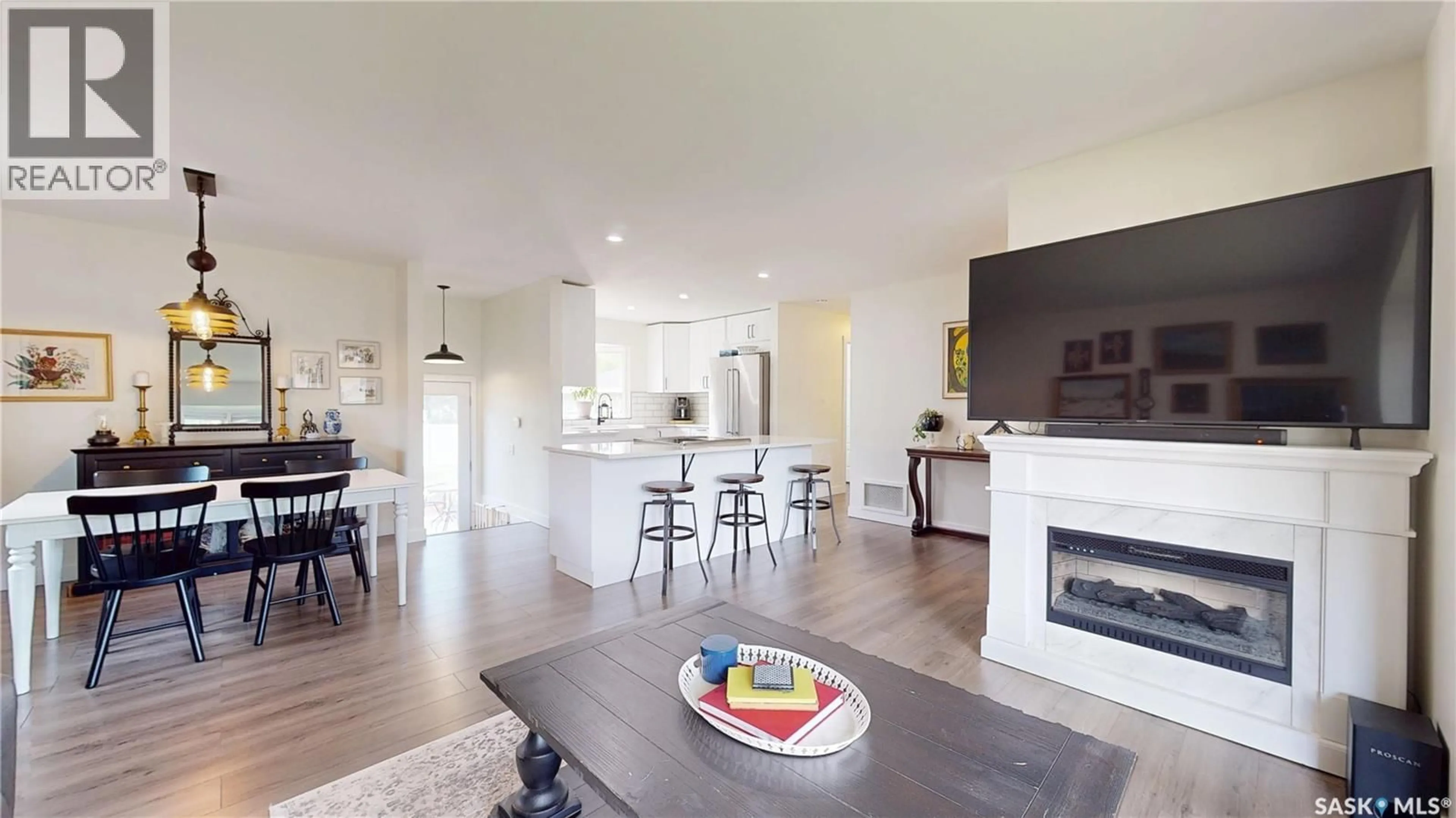Open concept kitchen, unknown for 30 PROBE STREET, Regina Saskatchewan S4R4V1