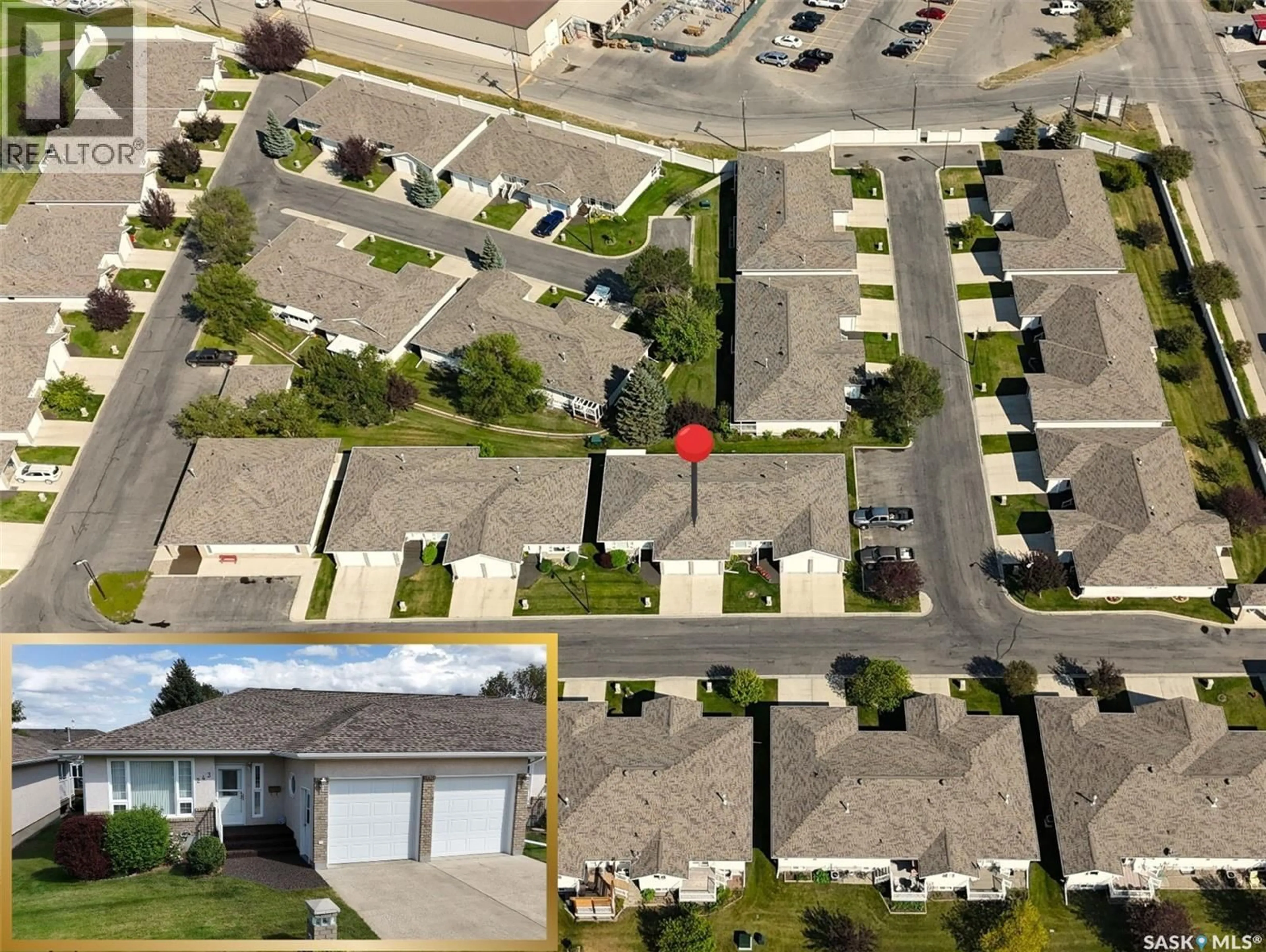 A pic from outside/outdoor area/front of a property/back of a property/a pic from drone, street for W - 243 165 ROBERT STREET, Swift Current Saskatchewan S9H5E7