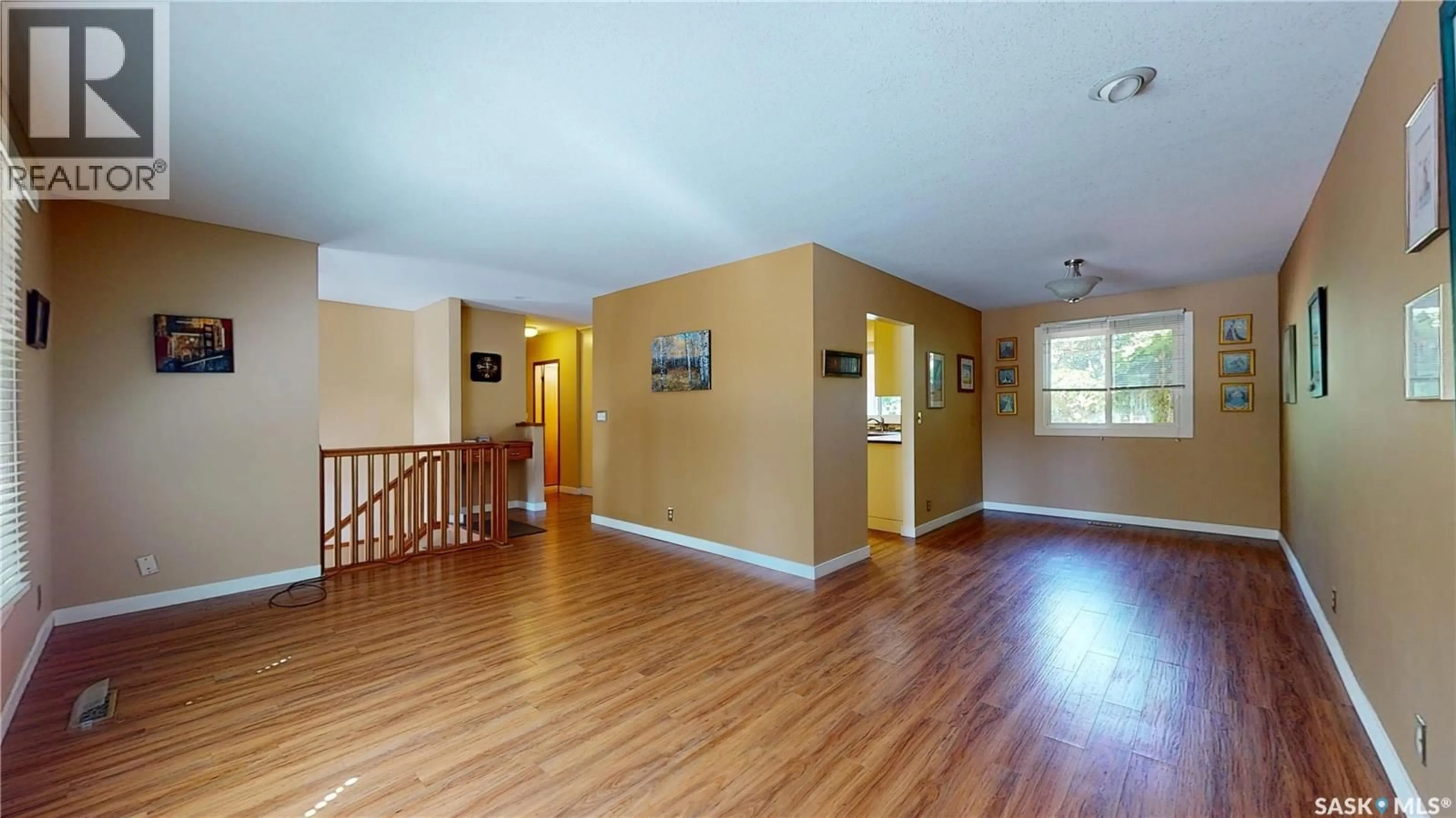 Unknown for 130 CAMERON CRESCENT, Regina Saskatchewan S4S2X4