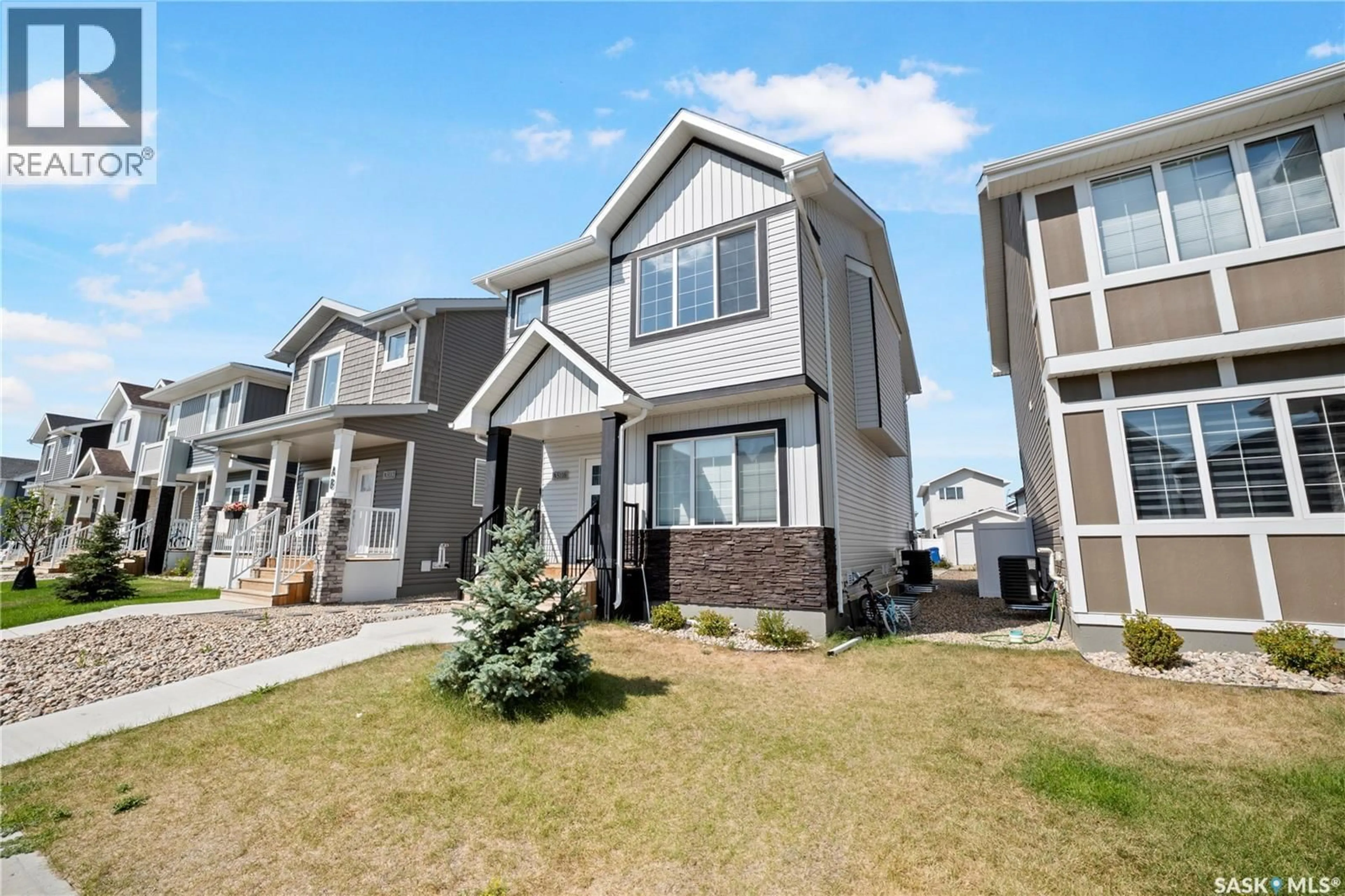 Home with vinyl exterior material, street for 5116 SIMARD AVENUE, Regina Saskatchewan S4V3W5