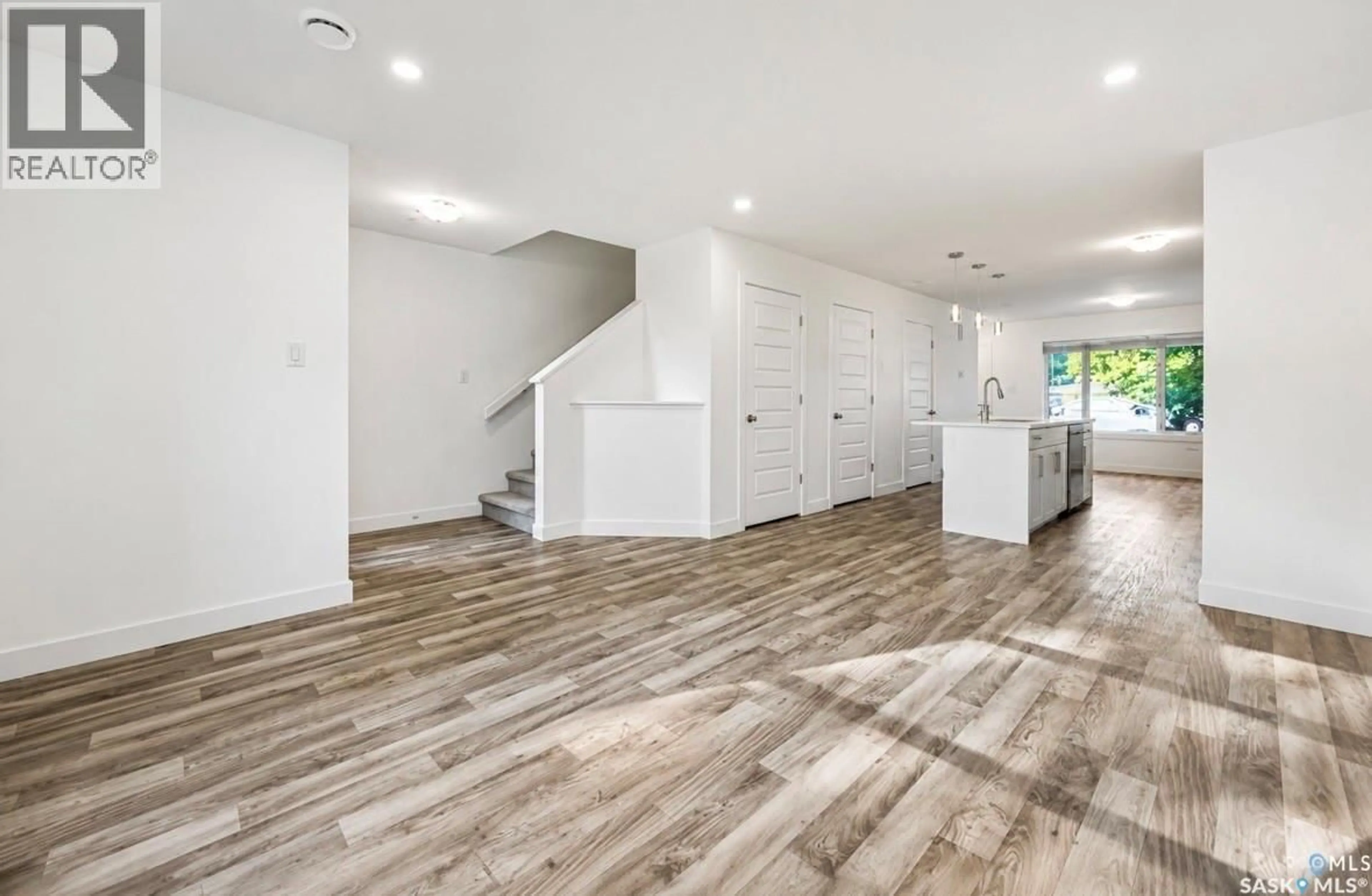 Unknown for 2464 FRANCIS STREET, Regina Saskatchewan S4N2P9