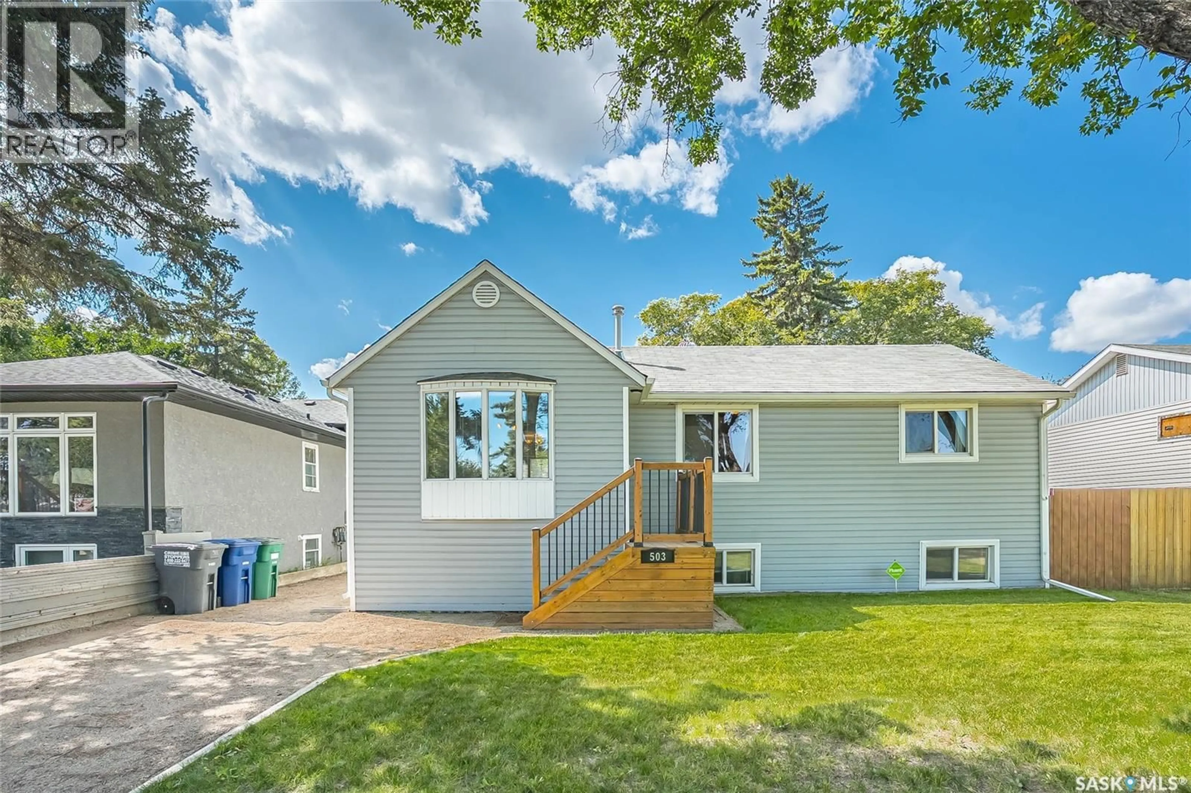 Home with vinyl exterior material, street for 503 P AVENUE, Saskatoon Saskatchewan S7L2W1