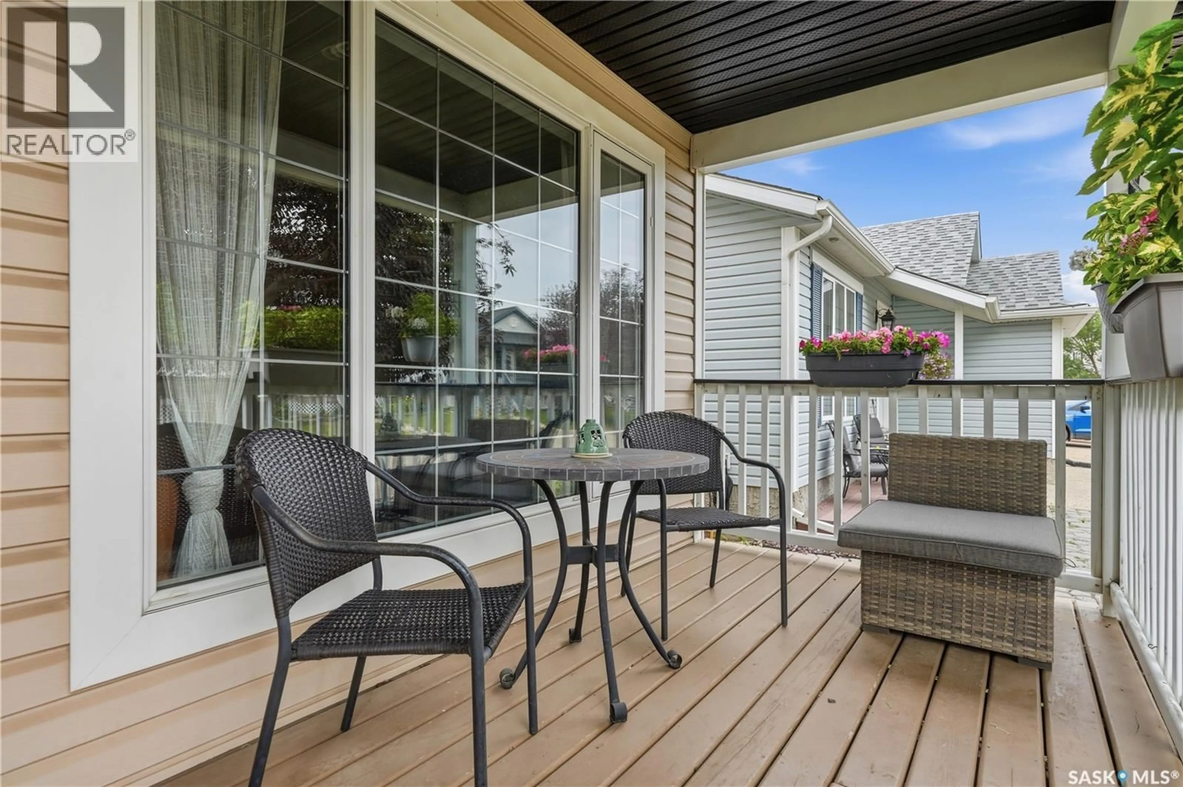 Patio, street for 1030 ORCHID WAY, Regina Saskatchewan S4X4R4