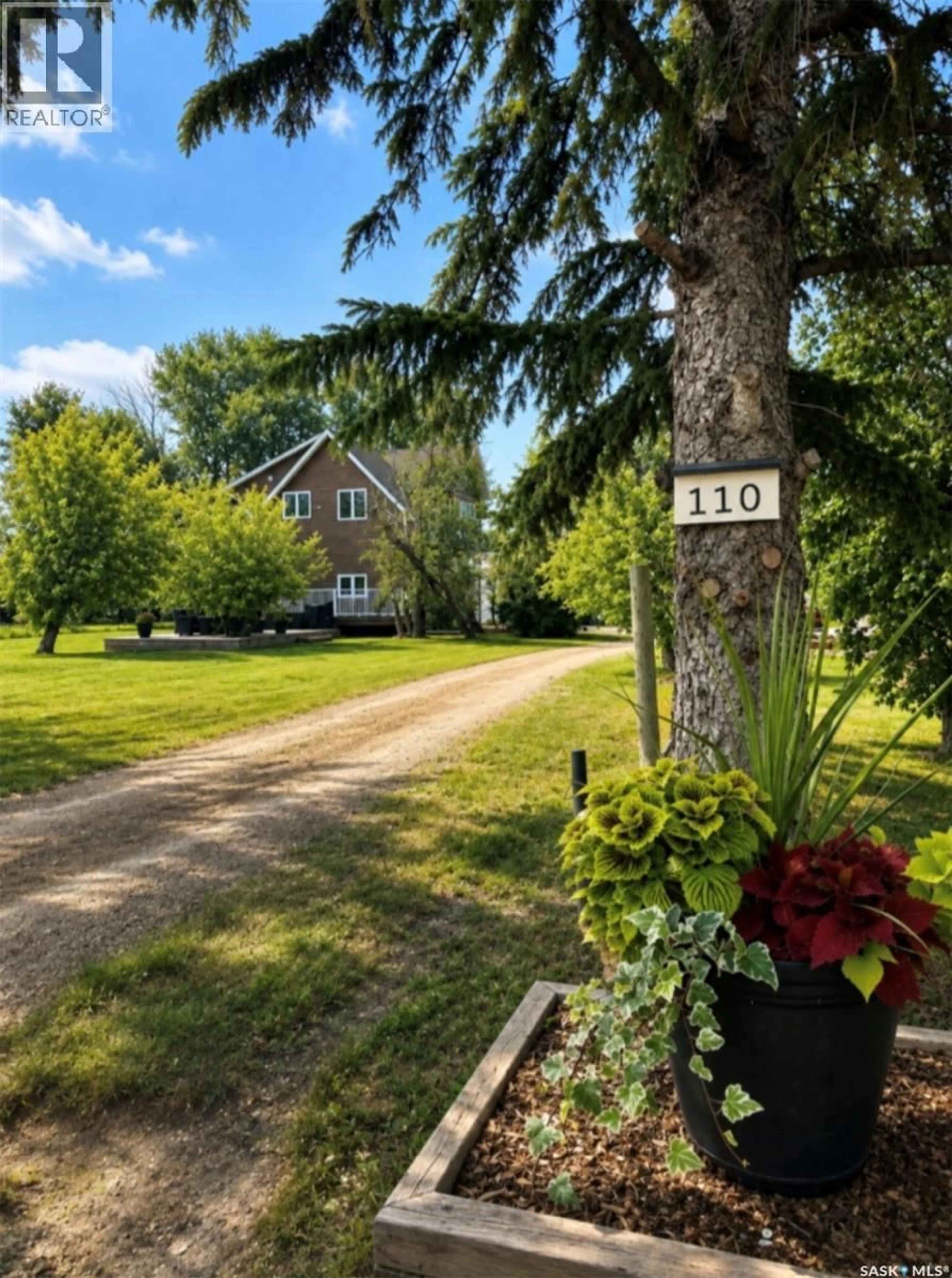 A pic from outside/outdoor area/front of a property/back of a property/a pic from drone, street for 110 BAILLIE ROAD, Willow Creek Rm No. 458 Saskatchewan S0E0T0