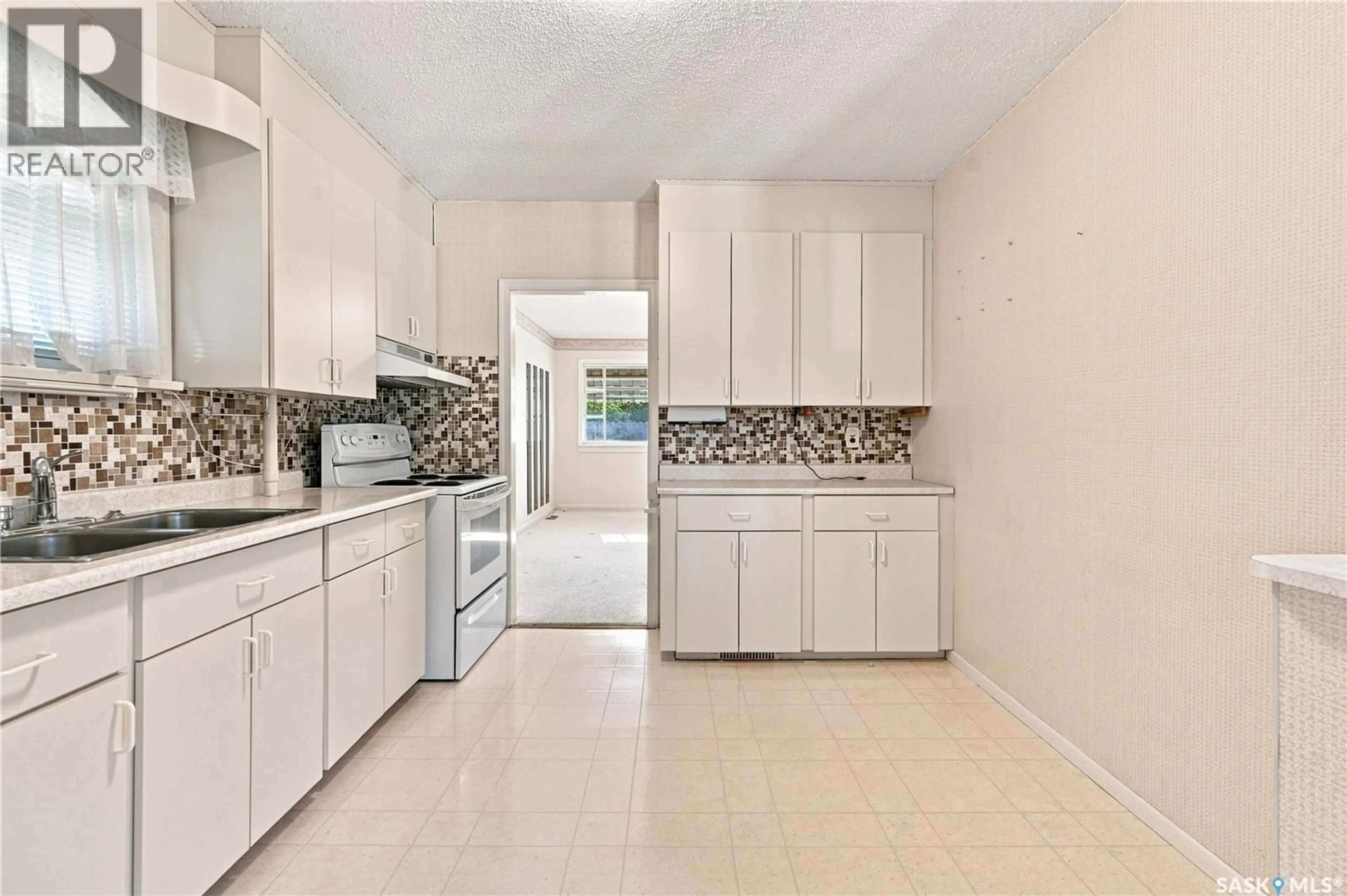 Unknown for 1506 EDWARD AVENUE, Saskatoon Saskatchewan S7K3B1