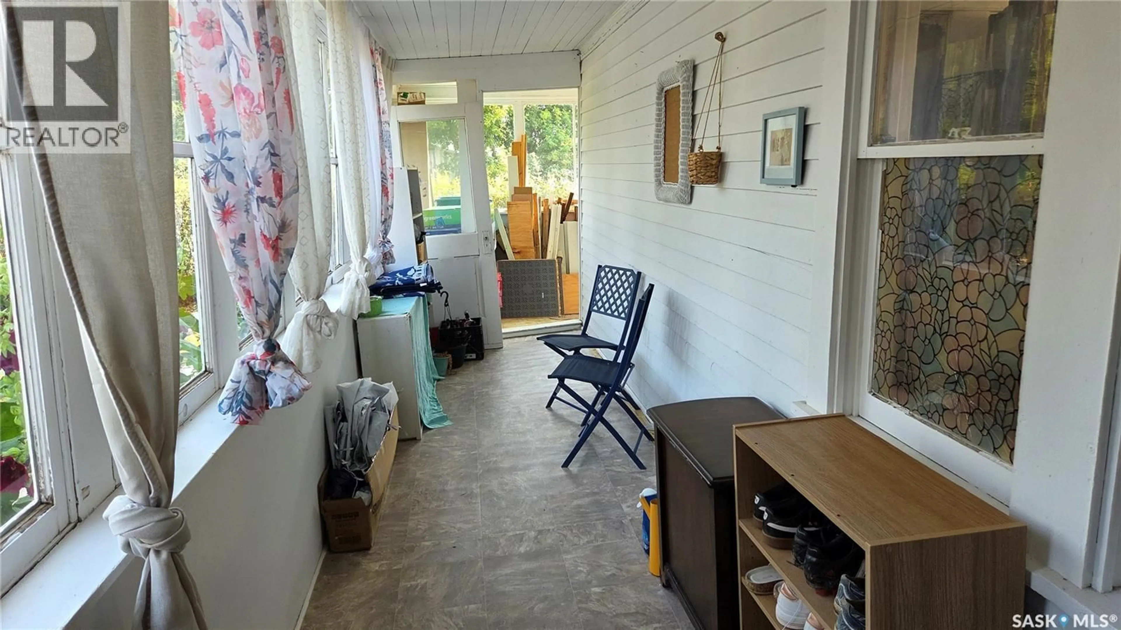 Unknown for 208 2ND AVENUE, Mortlach Saskatchewan S0H3E0