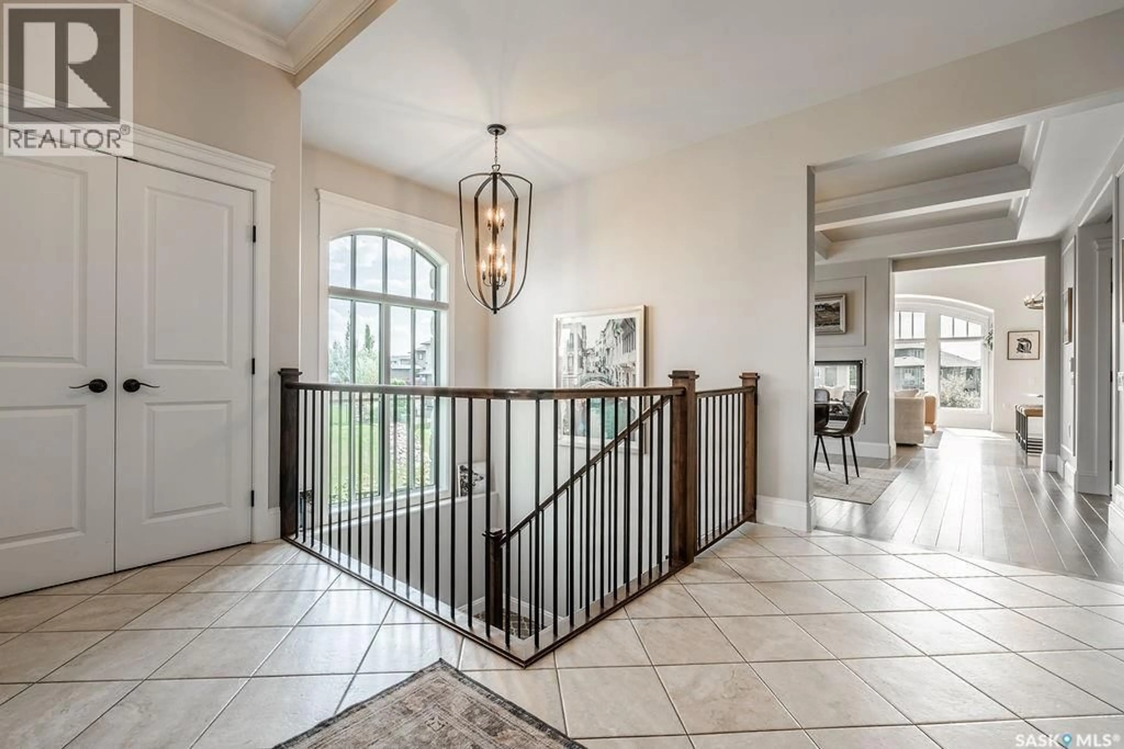 Indoor entryway for 107 MAHABIR CRESCENT, Saskatoon Saskatchewan S7S1L9