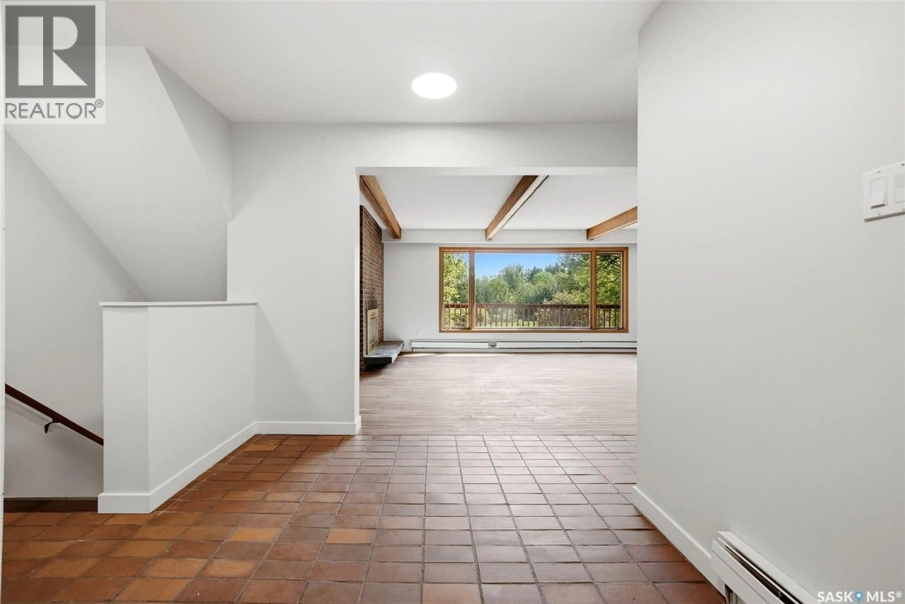 Indoor foyer for 316 3RD AVENUE, Edenwold Saskatchewan S0G1K0