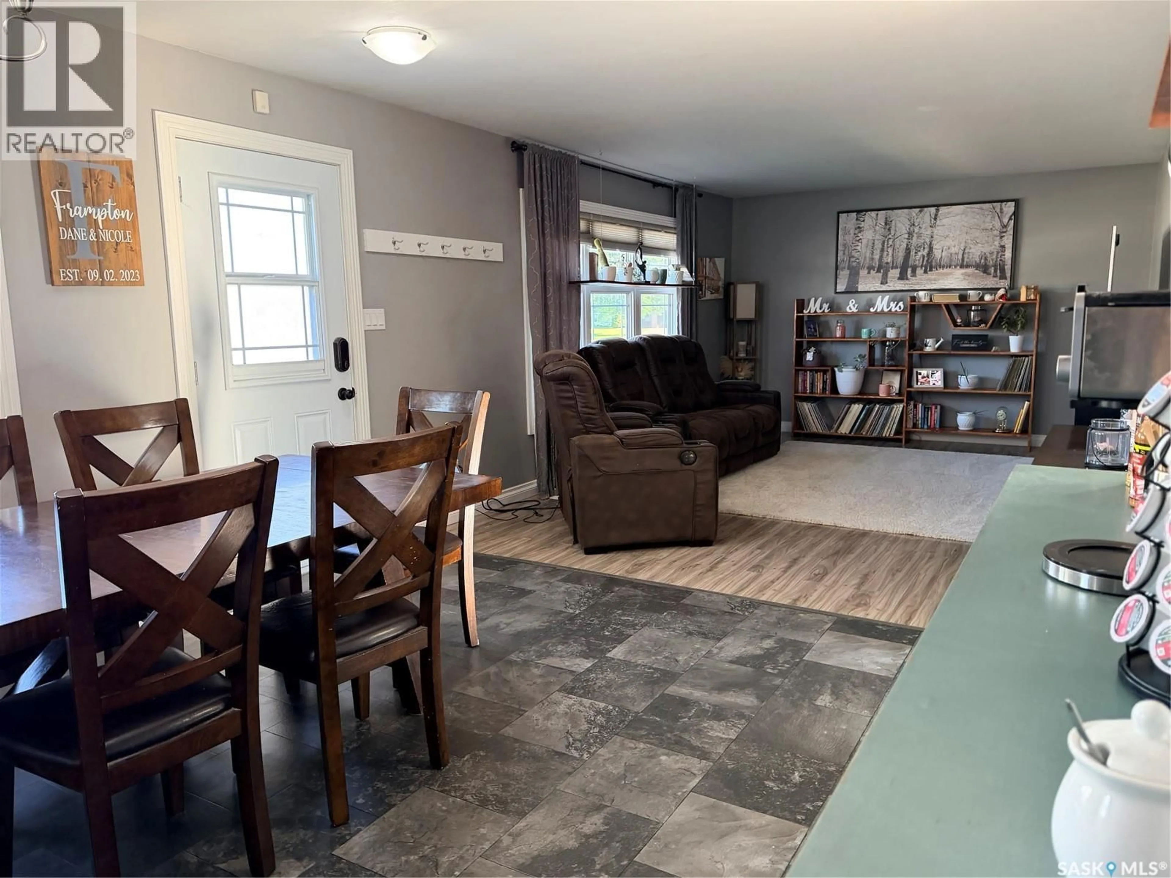 Living room with furniture, unknown for 481 WILLOW BAY, Estevan Saskatchewan S4A2G3