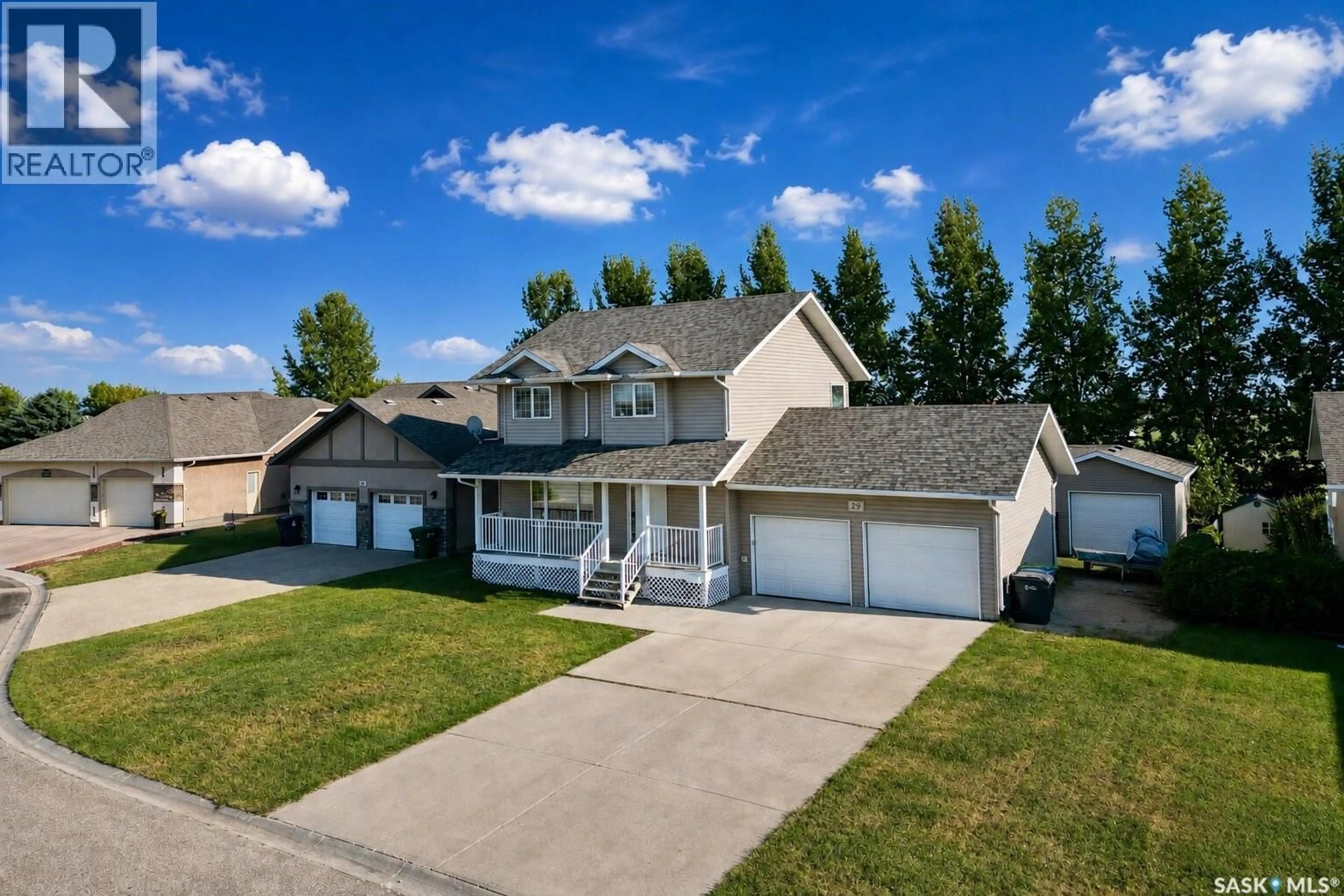 A pic from outside/outdoor area/front of a property/back of a property/a pic from drone, street for 29 LEIBEL BAY, Balgonie Saskatchewan S0G0E0
