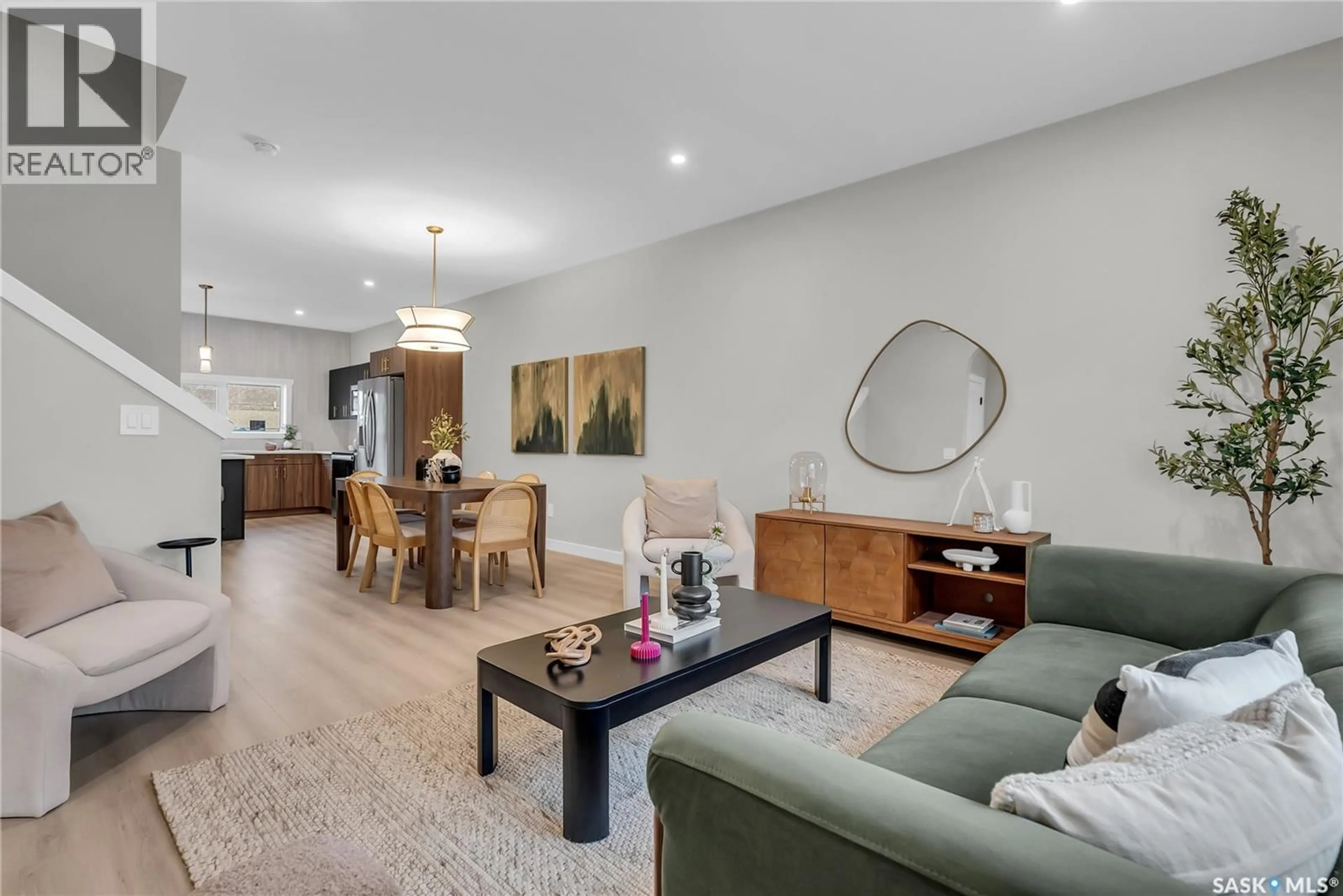 Living room with furniture, unknown for 118 AMISK WAY, Saskatoon Saskatchewan S7V1W5