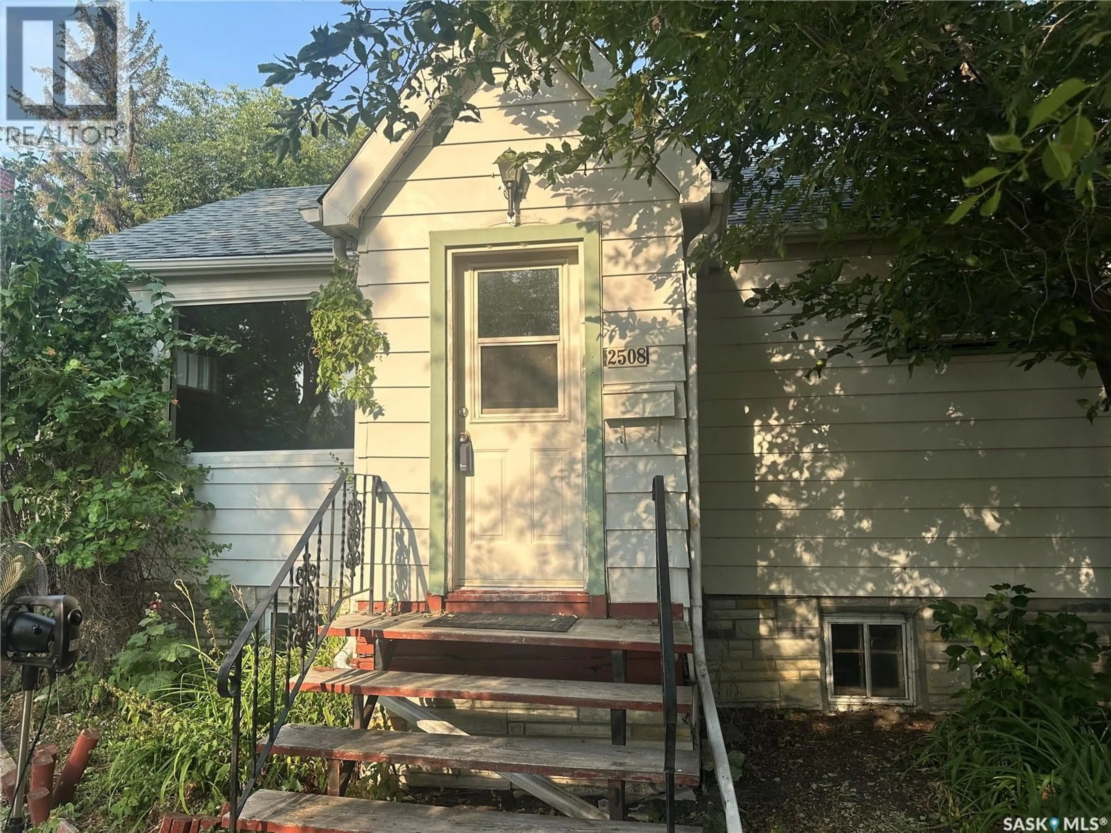 Unknown for 2508 EDGAR STREET, Regina Saskatchewan S4N3L5