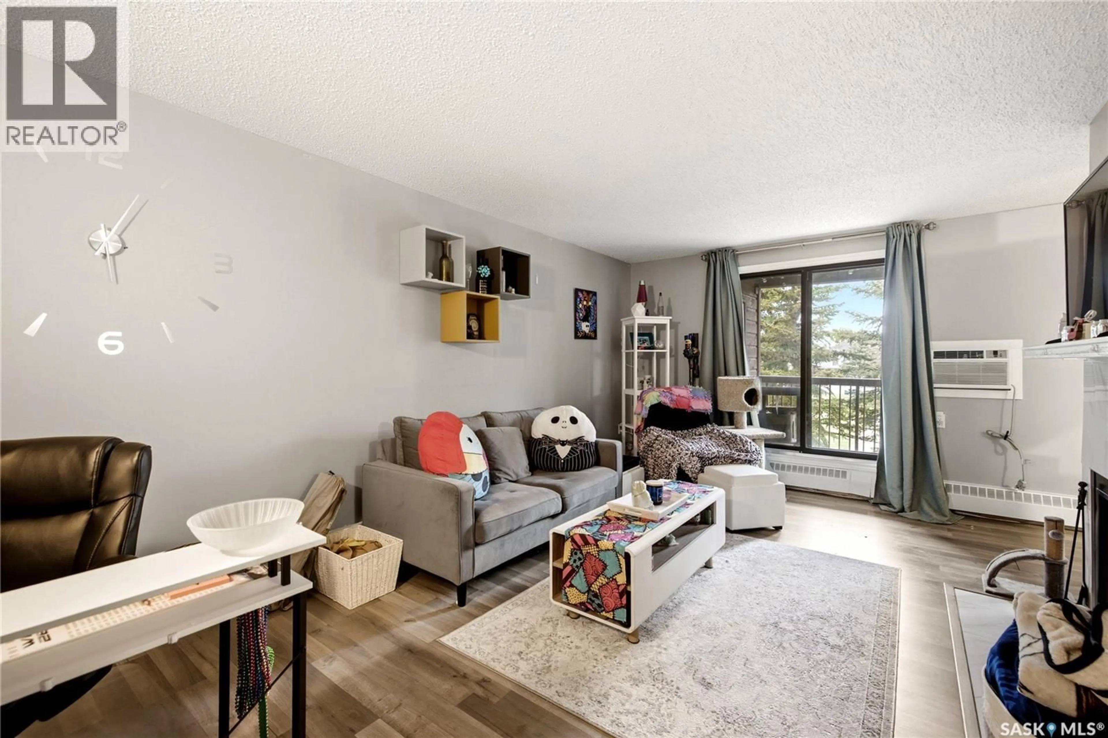 Living room with furniture, unknown for 31 - 205 RODENBUSH DRIVE, Regina Saskatchewan S4R8C7