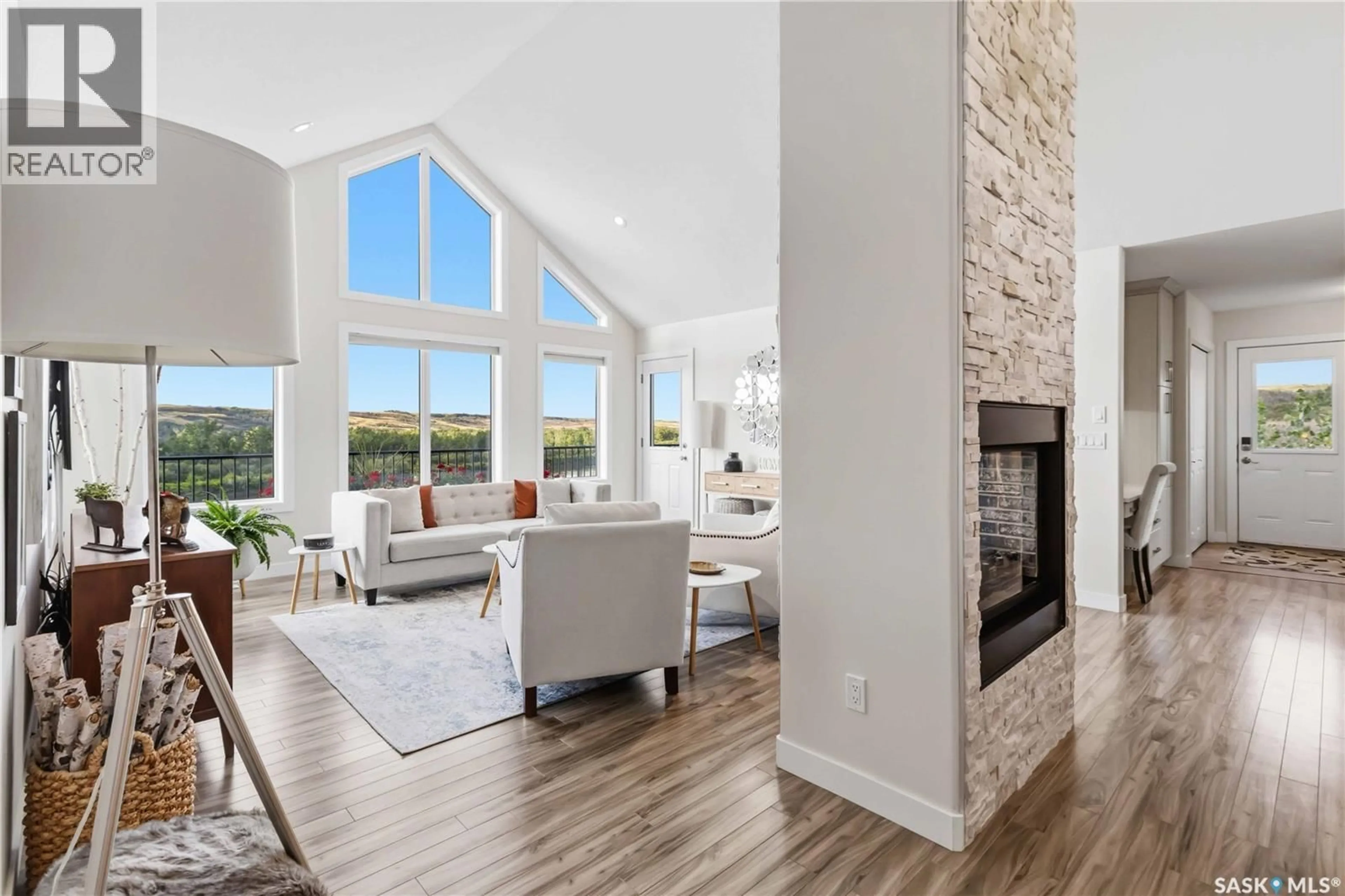 Living room with furniture, ceramic/tile floor for 338 LAURIER STREET, North Saskatchewan River Saskatchewan S0K2L0