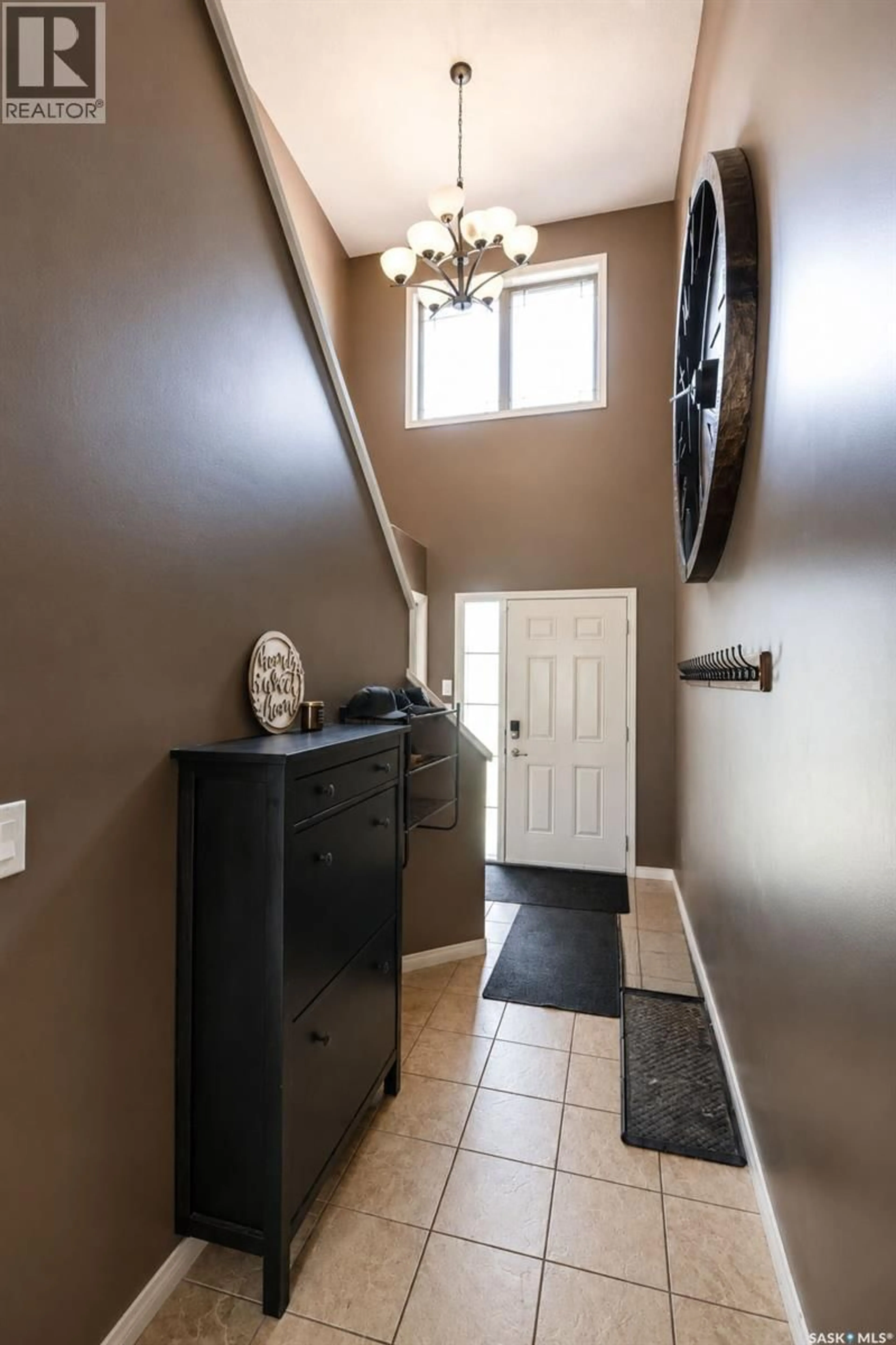 Indoor entryway for 53 1600 MUZZY DRIVE, Prince Albert Saskatchewan S6X0A1