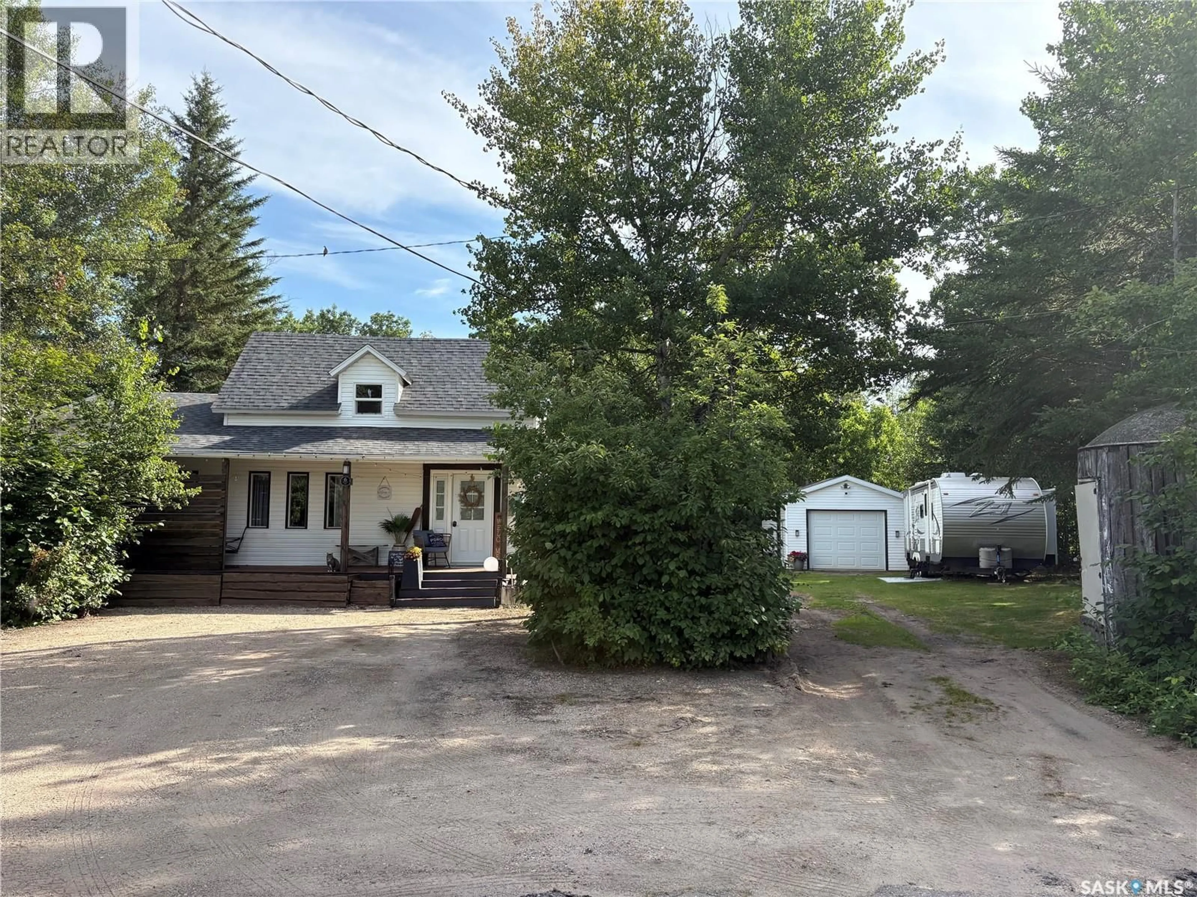A pic from outside/outdoor area/front of a property/back of a property/a pic from drone, street for 6 HUNTER BAY, Fishing Lake Saskatchewan S0A1Y0
