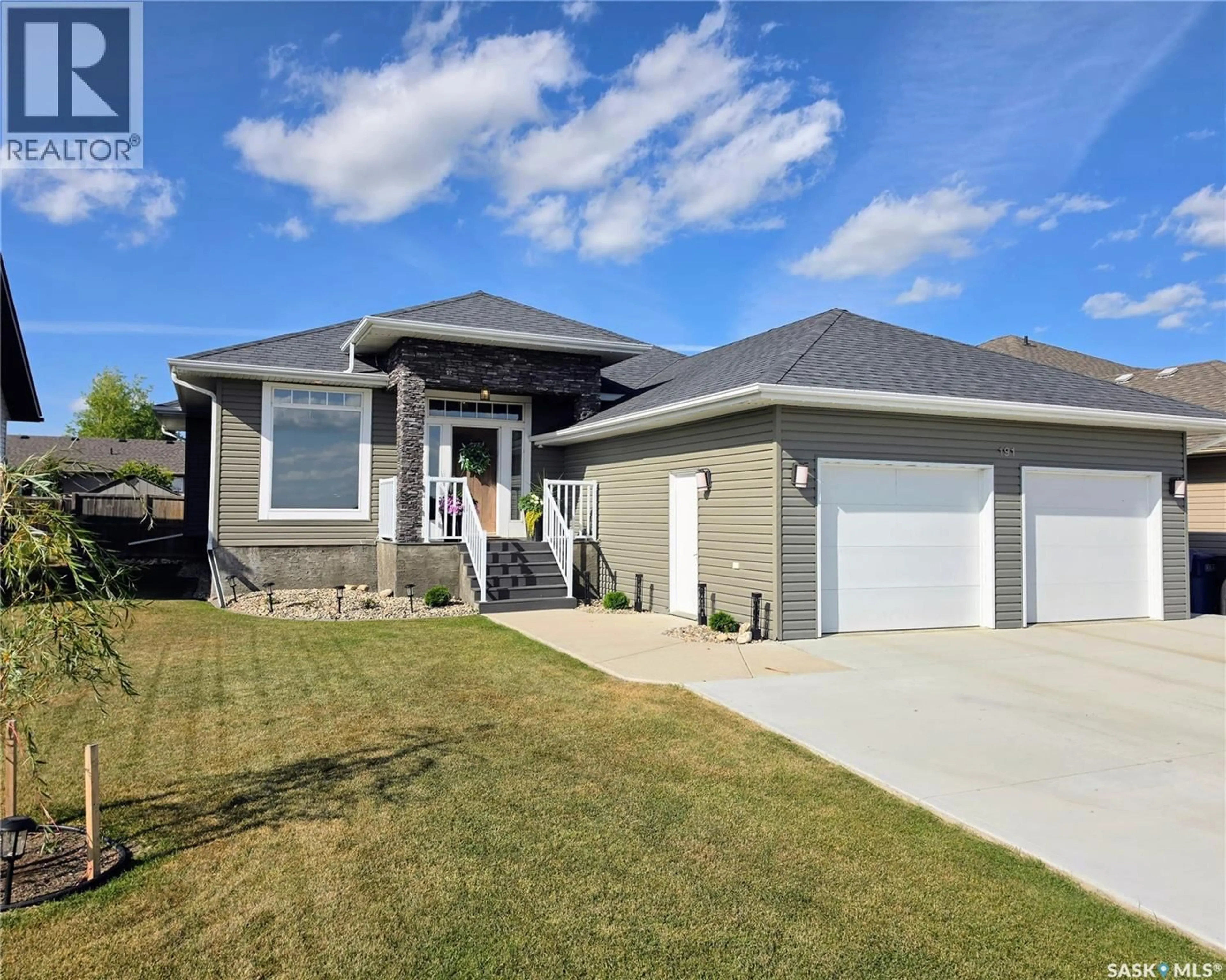 Home with vinyl exterior material, street for 191 SASKATCHEWAN AVENUE, Humboldt Saskatchewan S0K2A0