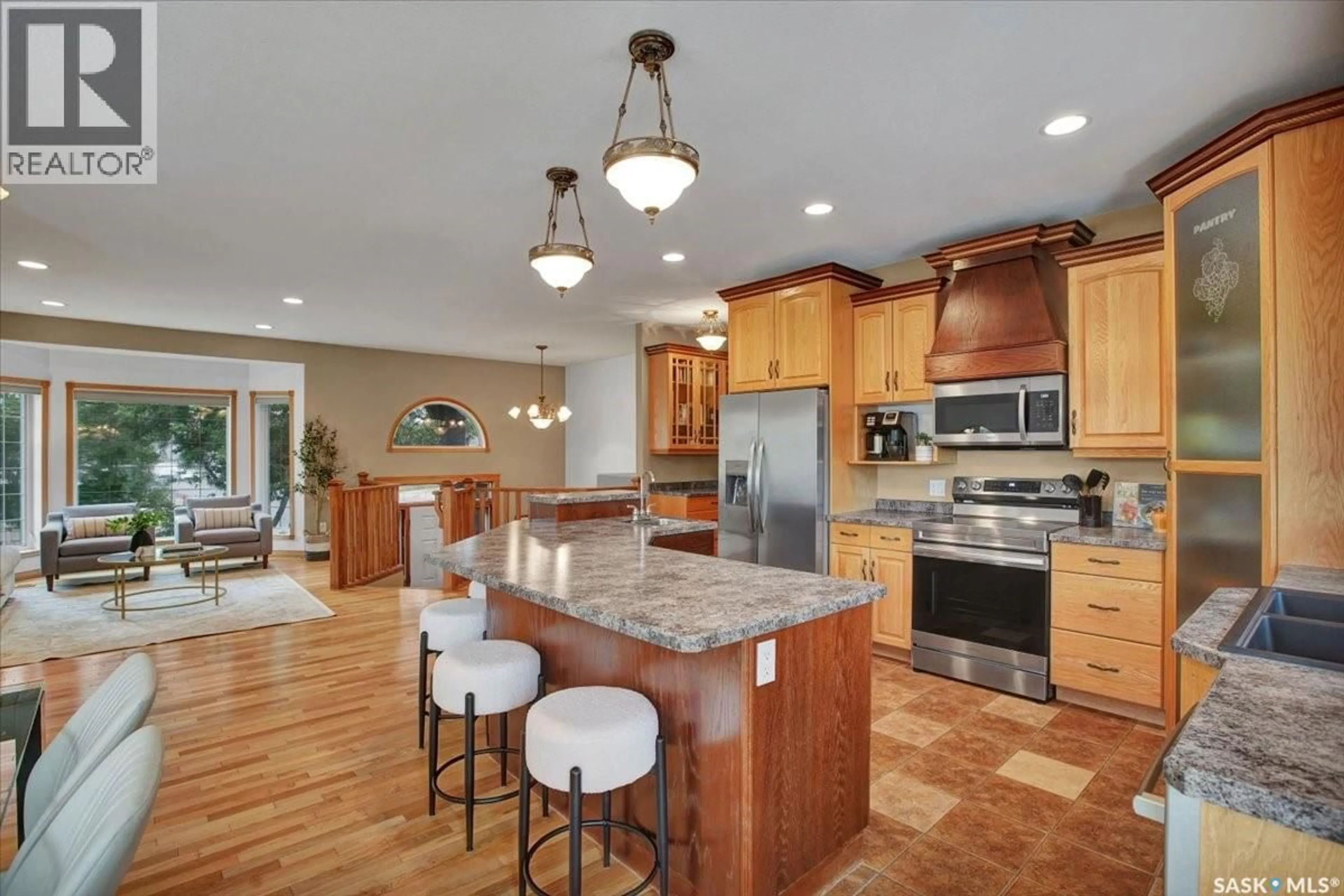 Open concept kitchen, ceramic/tile floor for 214 BURKE PLACE, Warman Saskatchewan S0K4S0