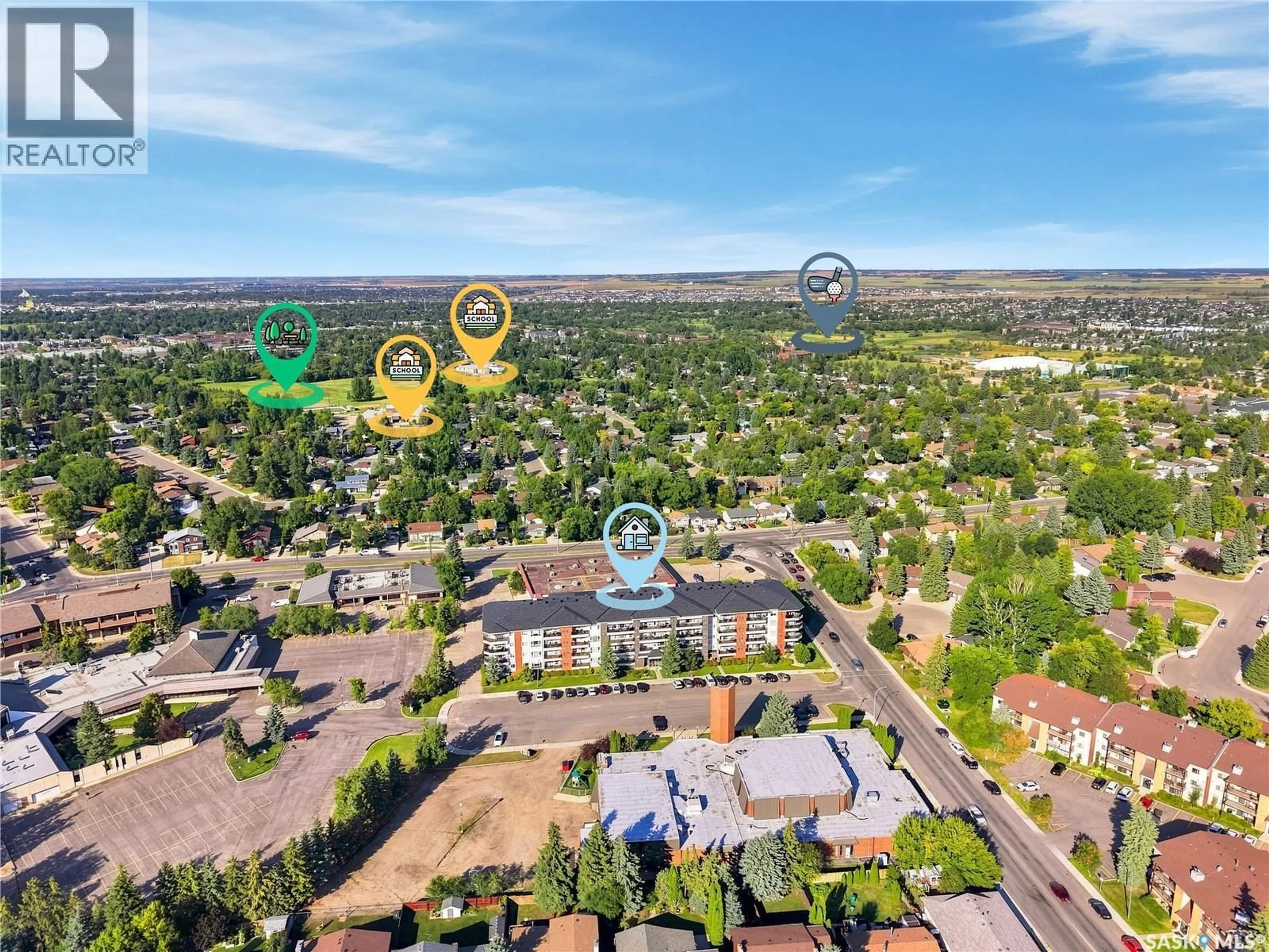 A pic from outside/outdoor area/front of a property/back of a property/a pic from drone, unknown for 102 - 308 KINGSMERE PLACE, Saskatoon Saskatchewan S7J2K3