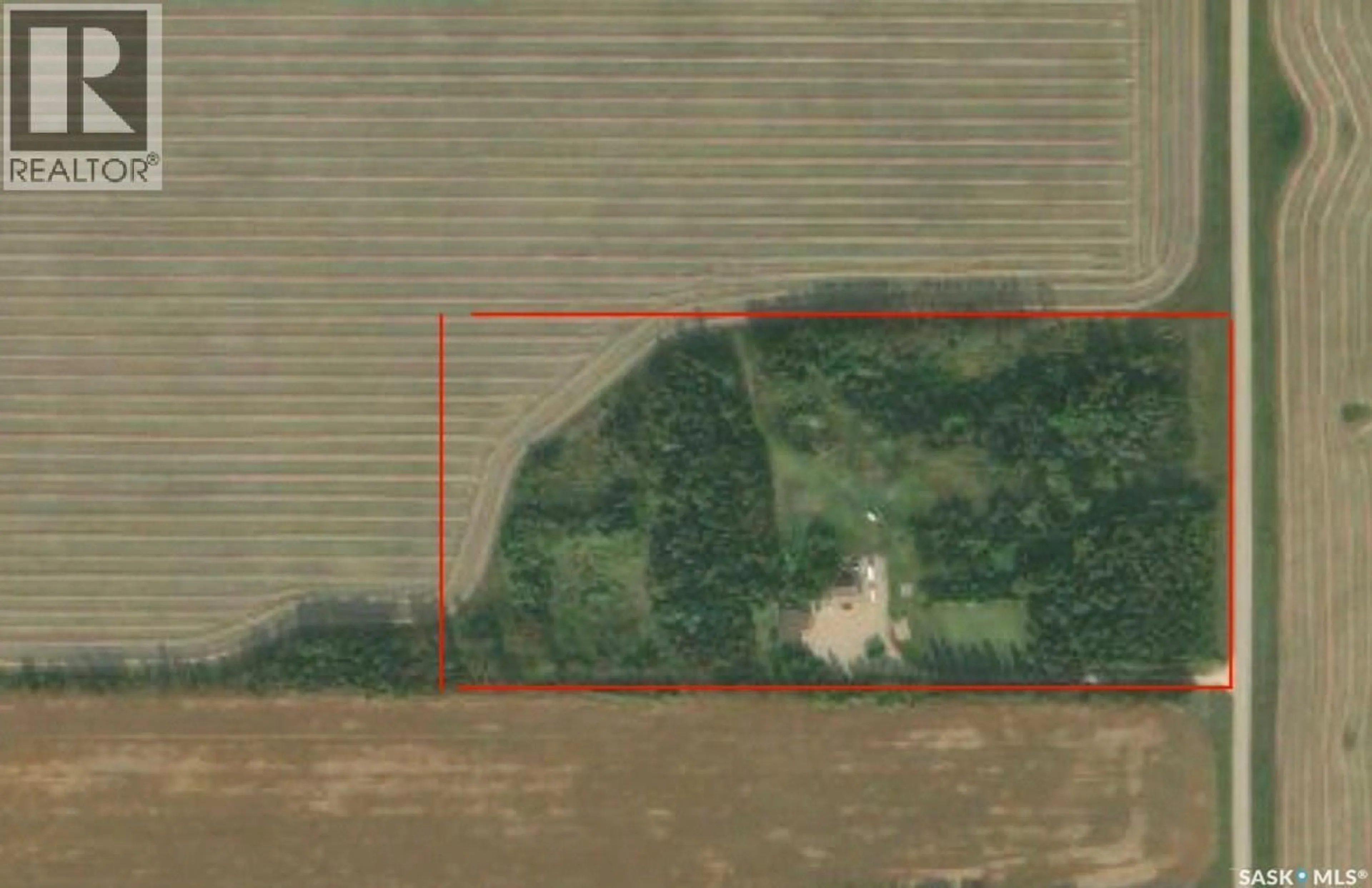 A pic from outside/outdoor area/front of a property/back of a property/a pic from drone, building for DZURKA ACREAGE, Tisdale Rm No. 427 Saskatchewan S0E0E0
