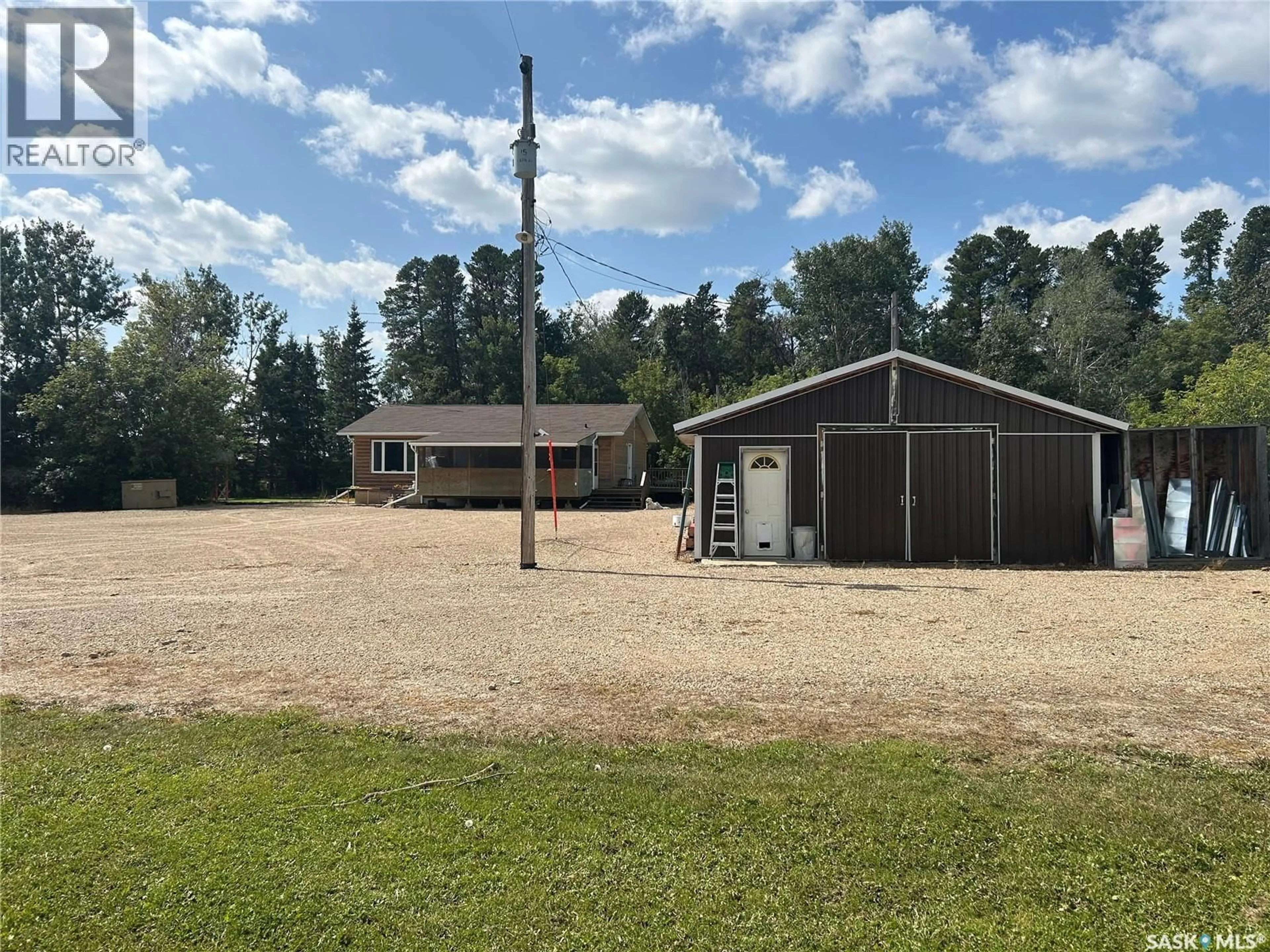 A pic from outside/outdoor area/front of a property/back of a property/a pic from drone, building for DZURKA ACREAGE, Tisdale Rm No. 427 Saskatchewan S0E0E0